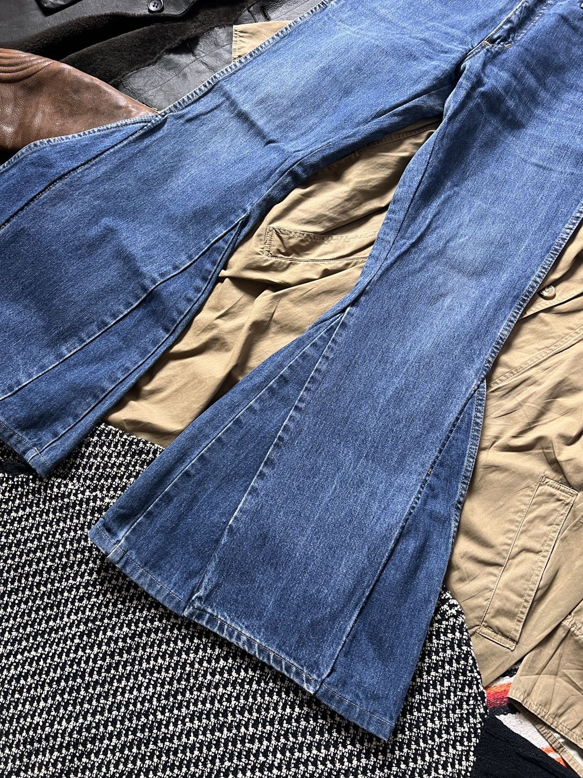 Wrangler Flared Wrangler Cowboy Y2K Jeans 32x32 Pants Size 30" / US 8 / IT 44 - 6 Thumbnail