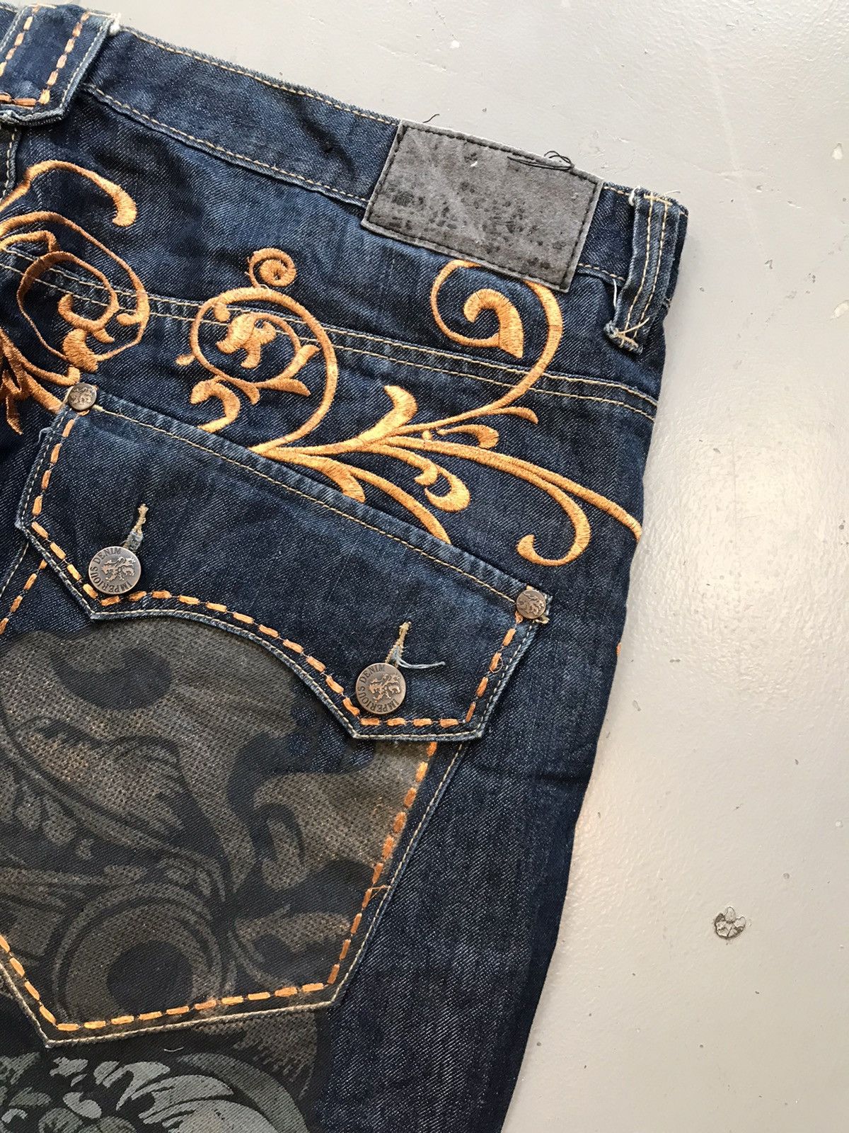 Imperious × Vintage Vintage imperious wings printed embroidered denim Size US 42 / EU 58 - 13 Thumbnail