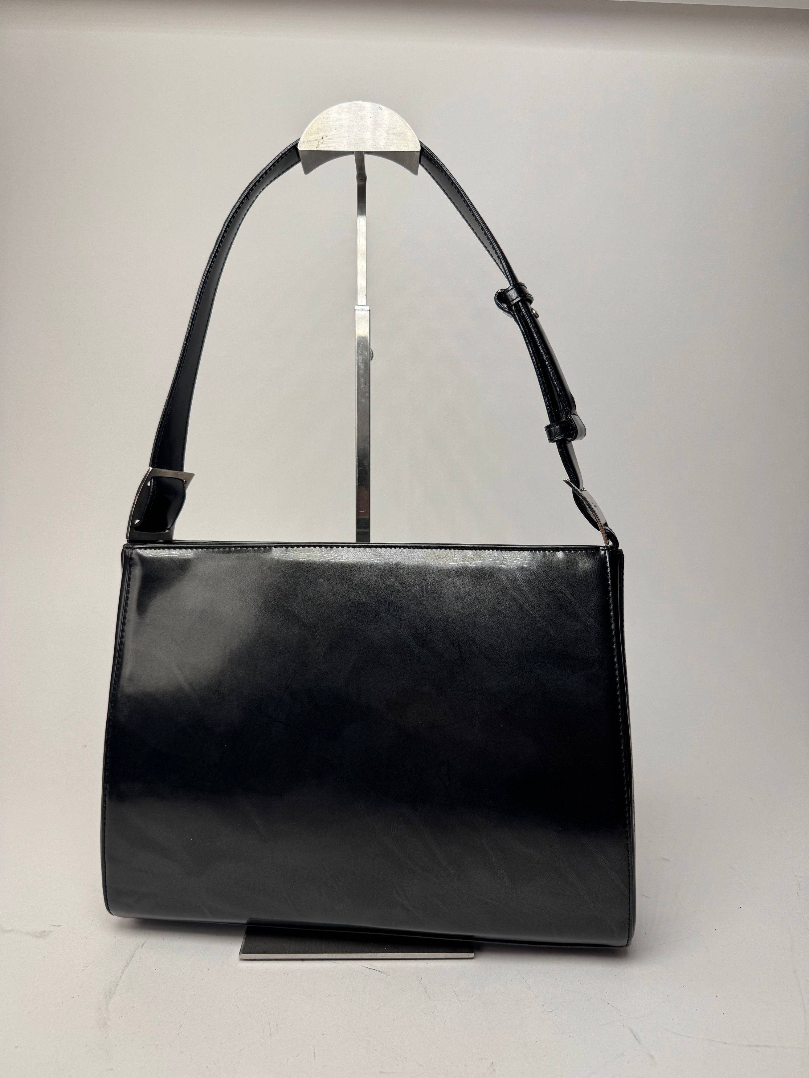 Salvatore Ferragamo Vintage Patent Leather Bag black Size ONE SIZE - 1 Thumbnail