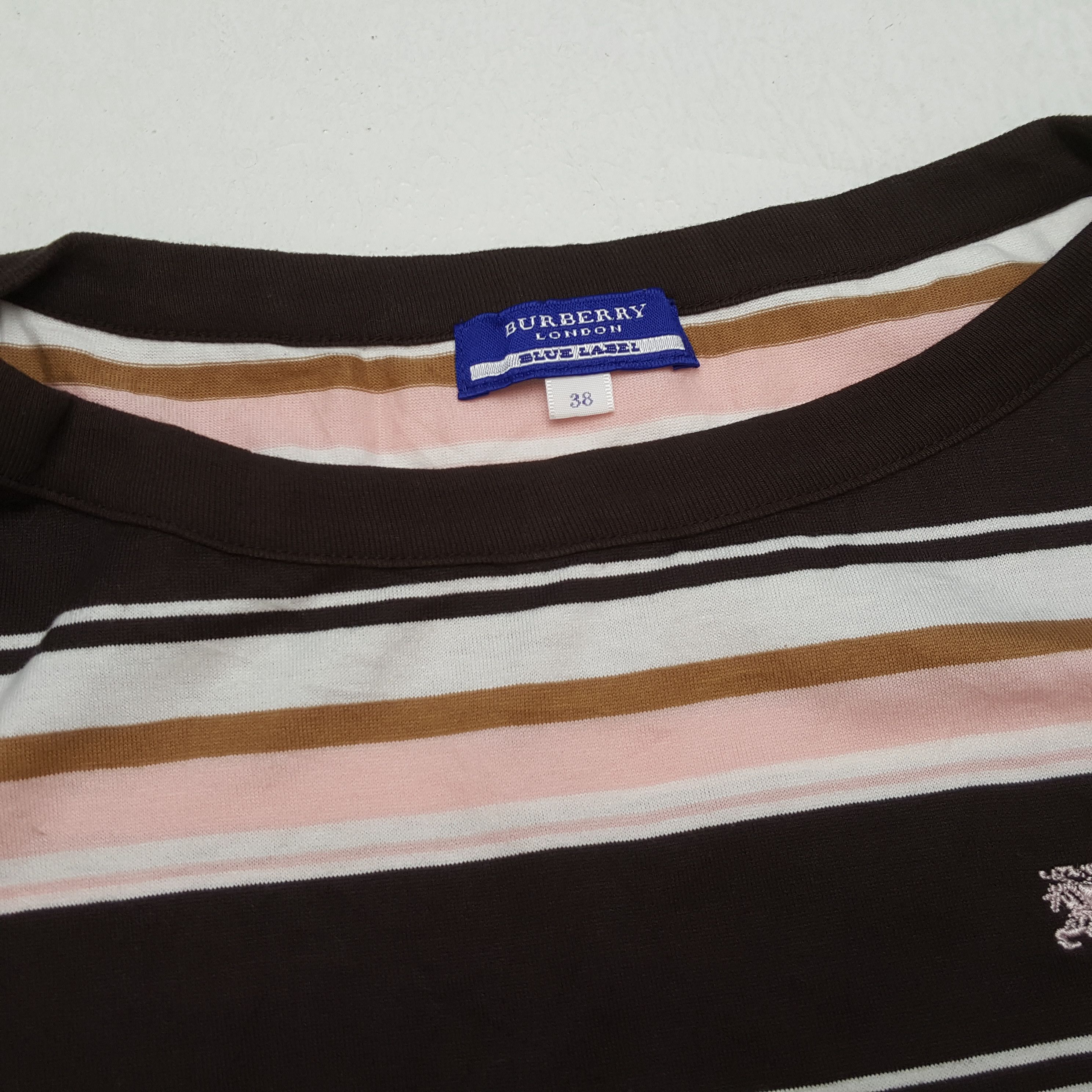 Burberry × Japanese Brand × Vintage BURBERRY LONDON BLUE LABEL Small Logo Stripes Design Tshirt Size XS / US 0-2 / IT 36-38 - 9 Thumbnail