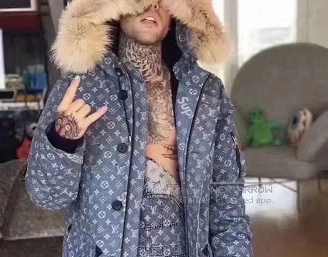 Louis Vuitton LV x Supreme Denim Logo Fur Collar Jacket. Size US L / EU 52-54 / 3 - 7 Thumbnail