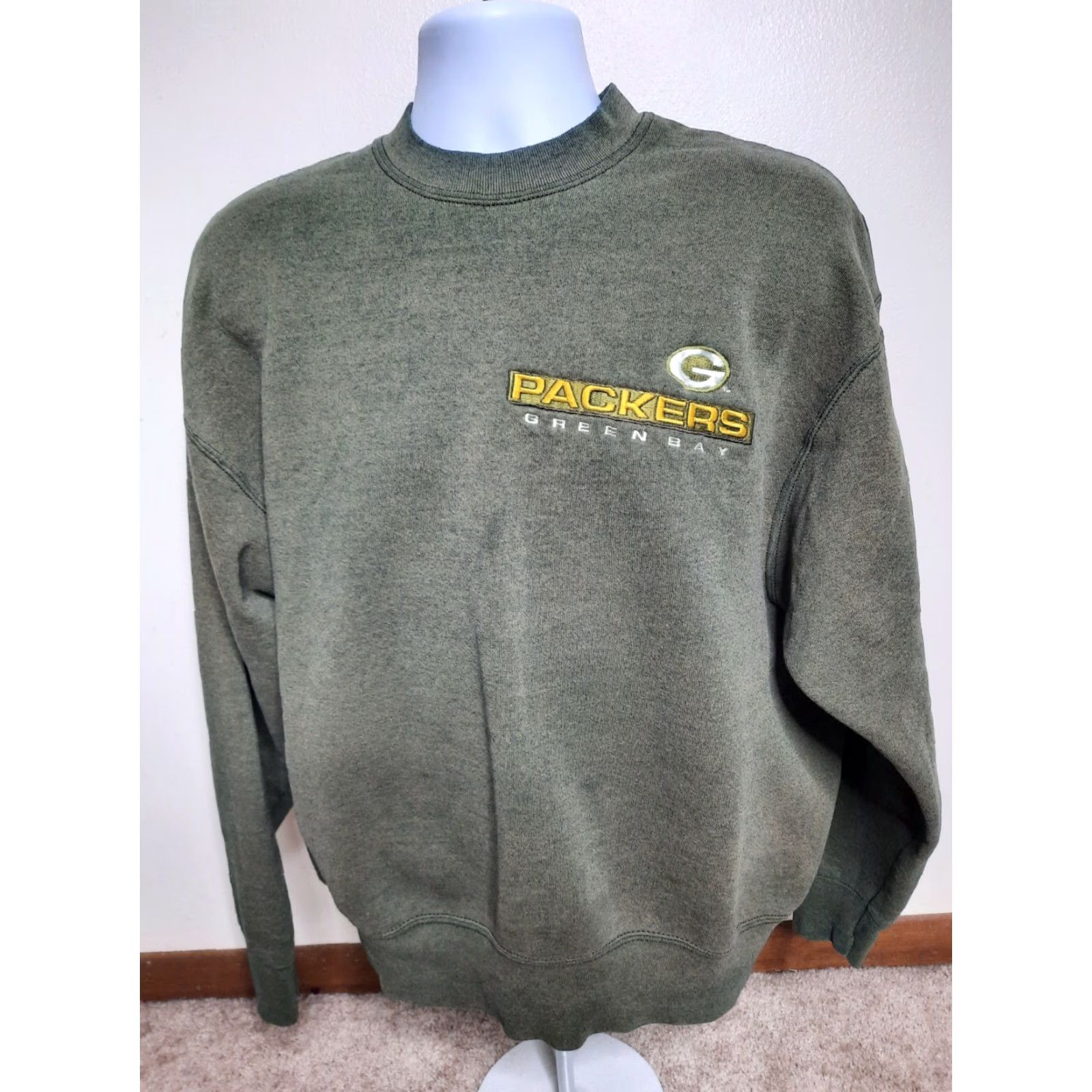 Salem Sportswear VINTAGE 90s Salem Sportswear Green Bay Packers NFL Crewneck Sweatshirt Men XL Made In USA Green Size US XL / EU 56 / 4 - 4 Thumbnail