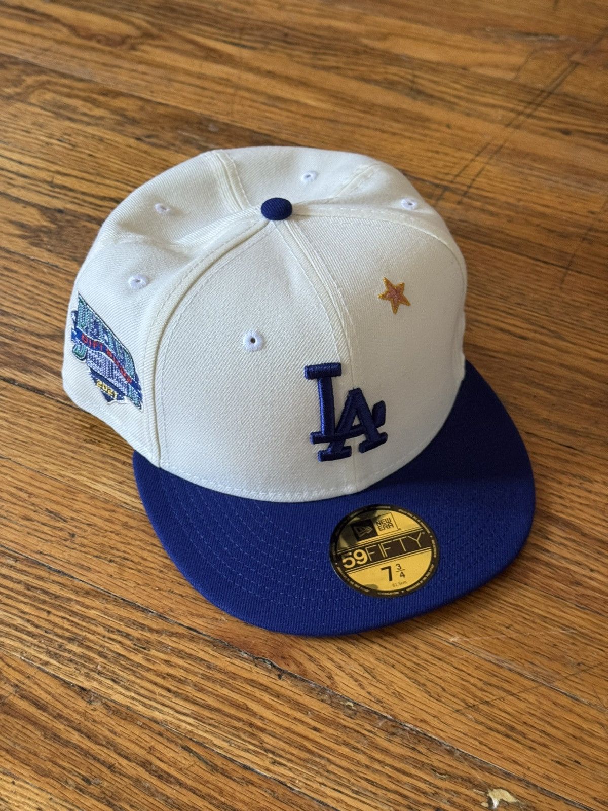 BetterTM LA Dodgers Better Gift Shop New Era MLB Fitted Hat 7 3/4 Size 46 - 10 Thumbnail