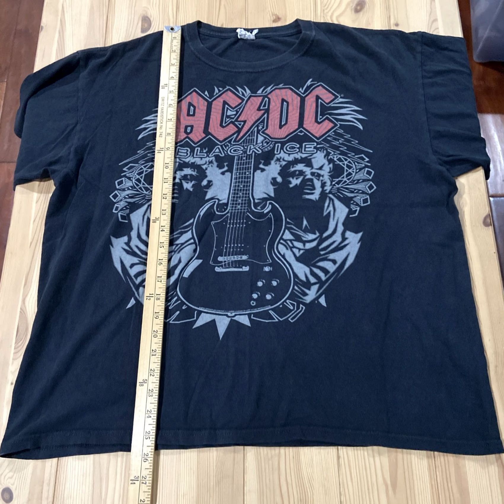 Vintage VINTAGE ACDC Black Ice Tour Rock Band Tee T Shirt XL Black Mens Band Music Rock 80s 90s 2000s Size US XL / EU 56 / 4 - 5 Thumbnail