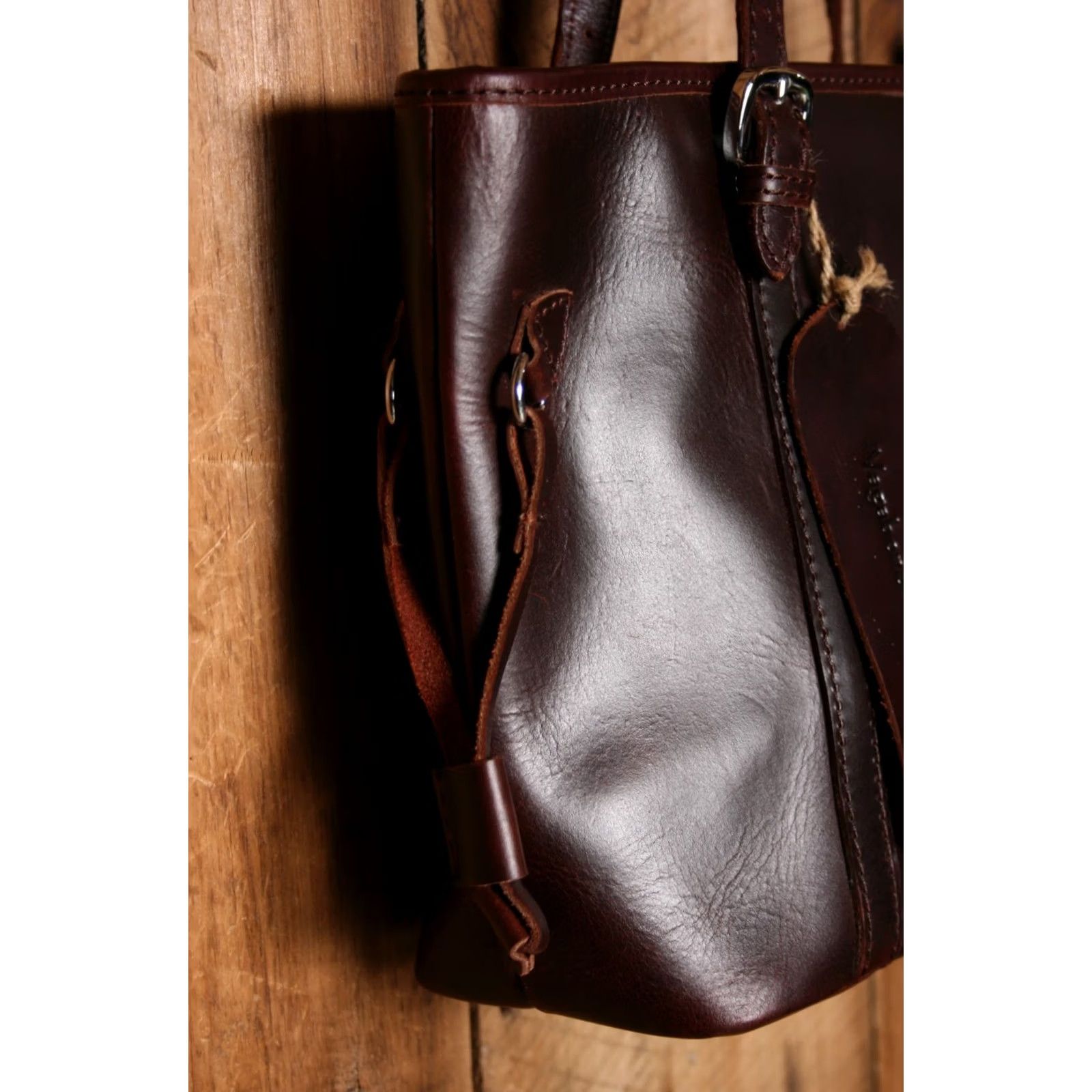 Vagabond VAGABOND TRAVELER Chili Leather Shoulder Tote Bag Womens Tote Bag Chili Leather Bag Vagabond Traveler Ladies Tote Bag Size ONE SIZE - 2 Thumbnail