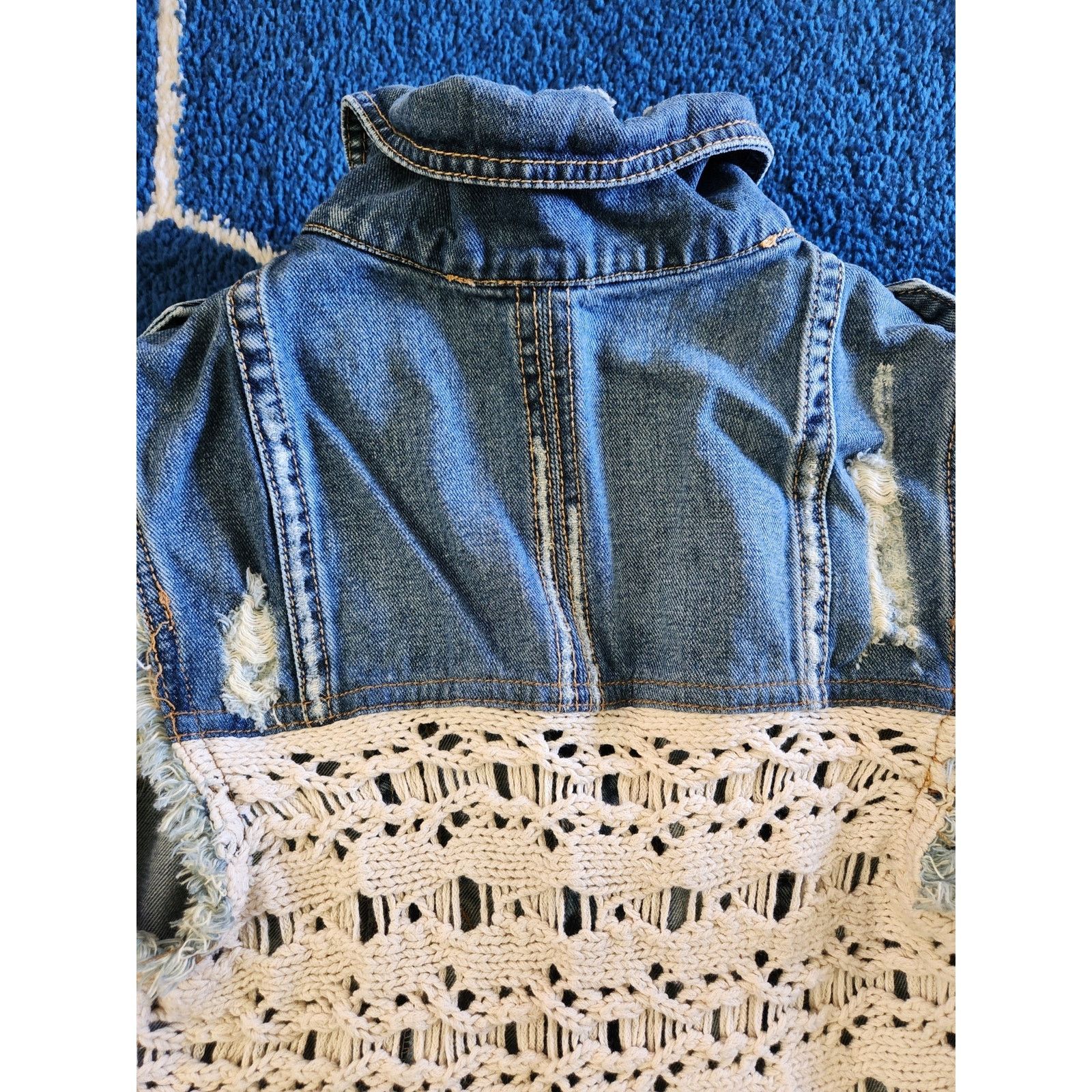 Free People Free People Women's Crochet Denim Destressed Vest -Medium Size M / US 6-8 / IT 42-44 - 2 Thumbnail
