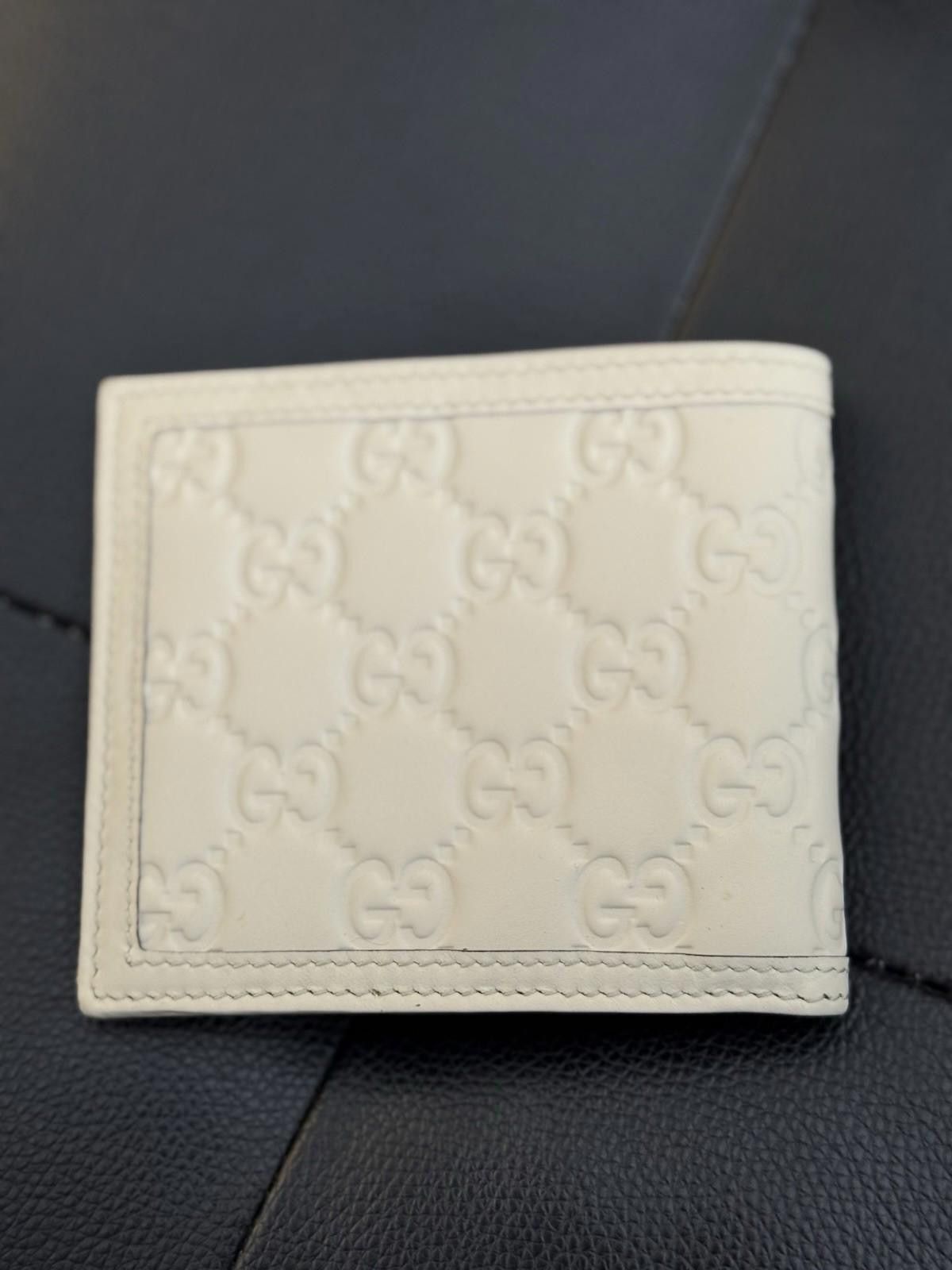 Gucci GUCCI Bifold Wallet Leather Authentic $595 Embroidered Size ONE SIZE - 4 Thumbnail