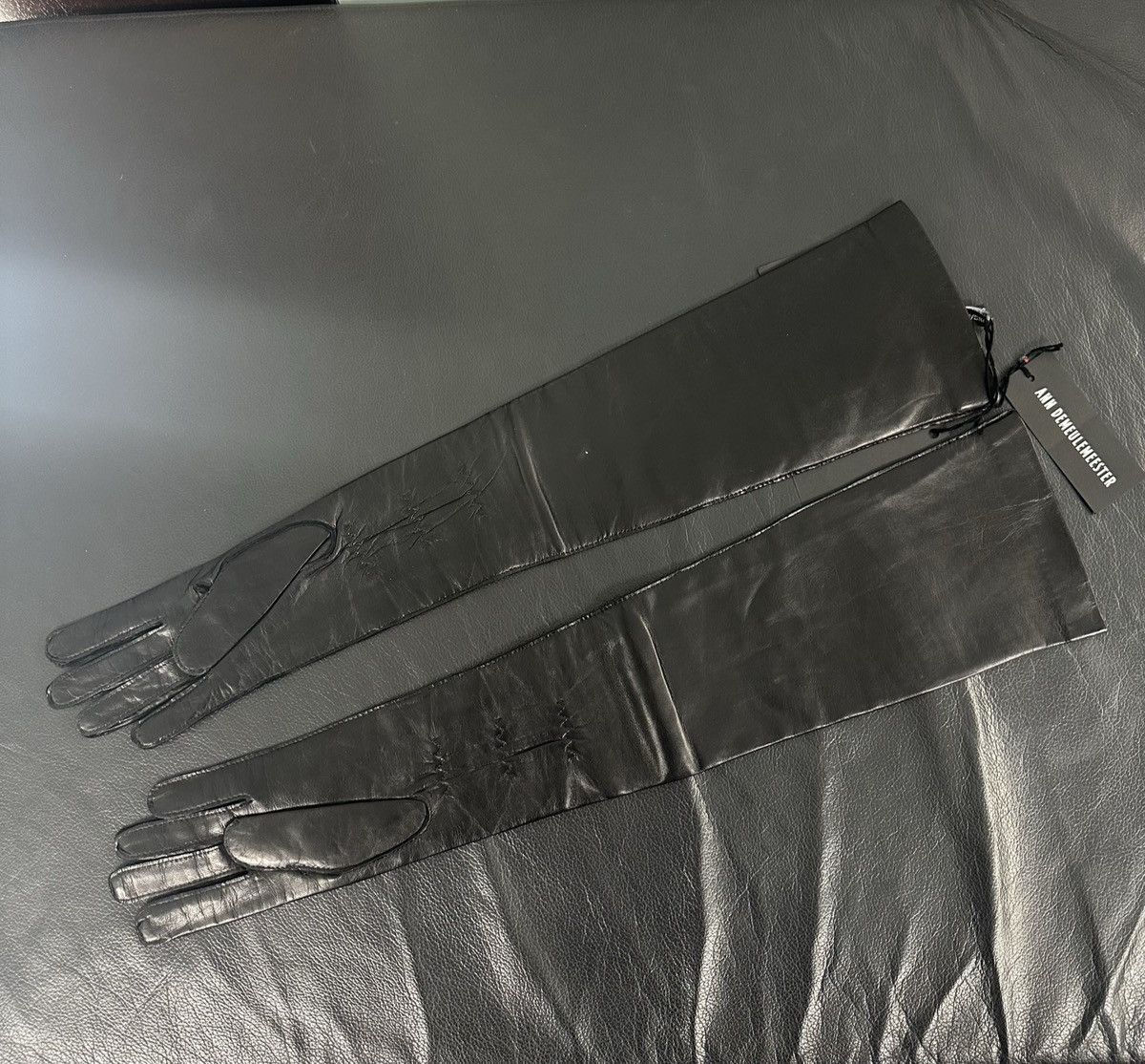 Ann Demeulemeester BNWT! Ann Demeulemeester ladies Leather Joris Gloves Size ONE SIZE - 4 Thumbnail