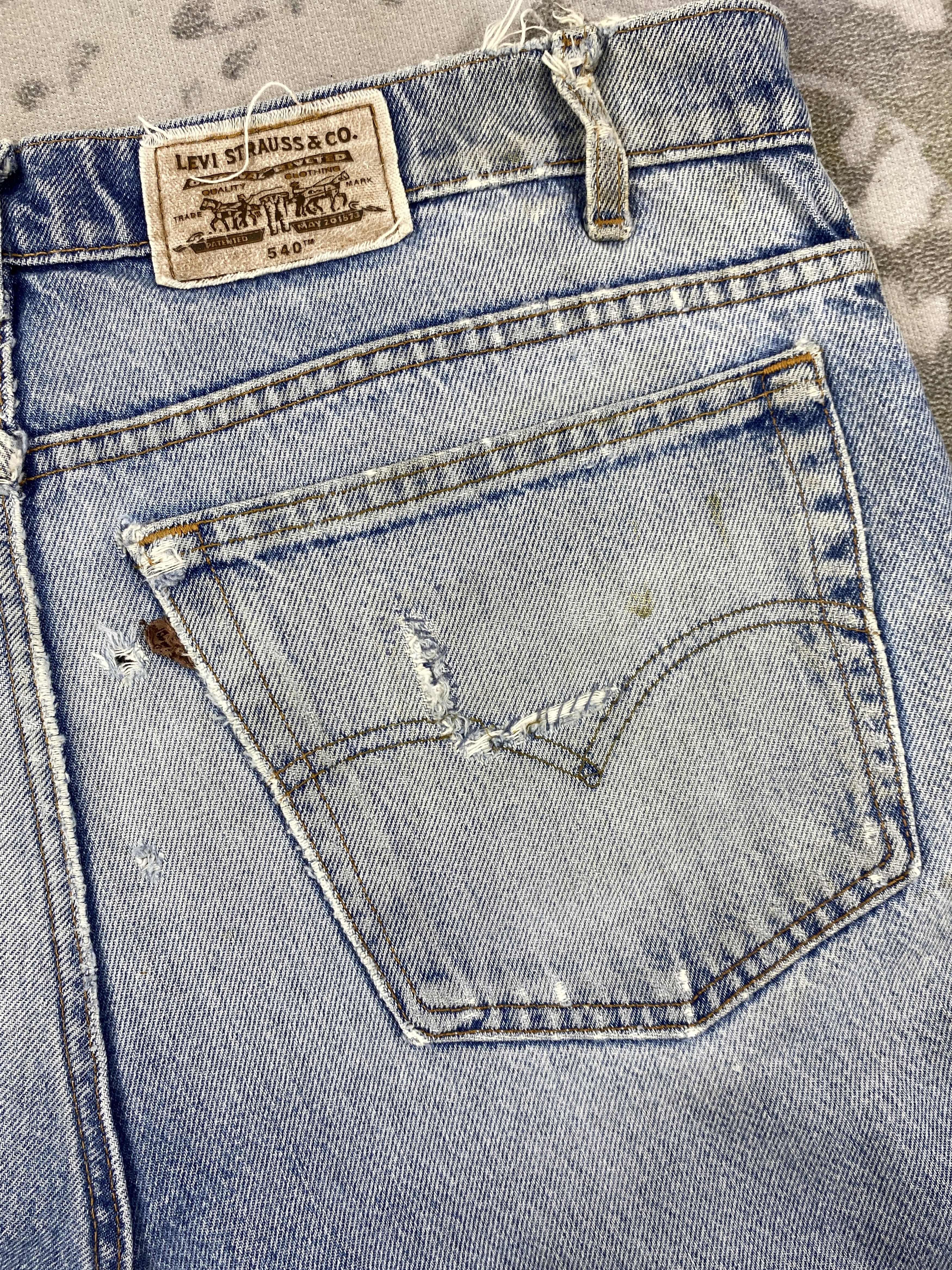 Levi's Rare Wash Vintage Levi's 912 Jeans 39x33 Denim -JN1916 Size US 39 - 11 Thumbnail