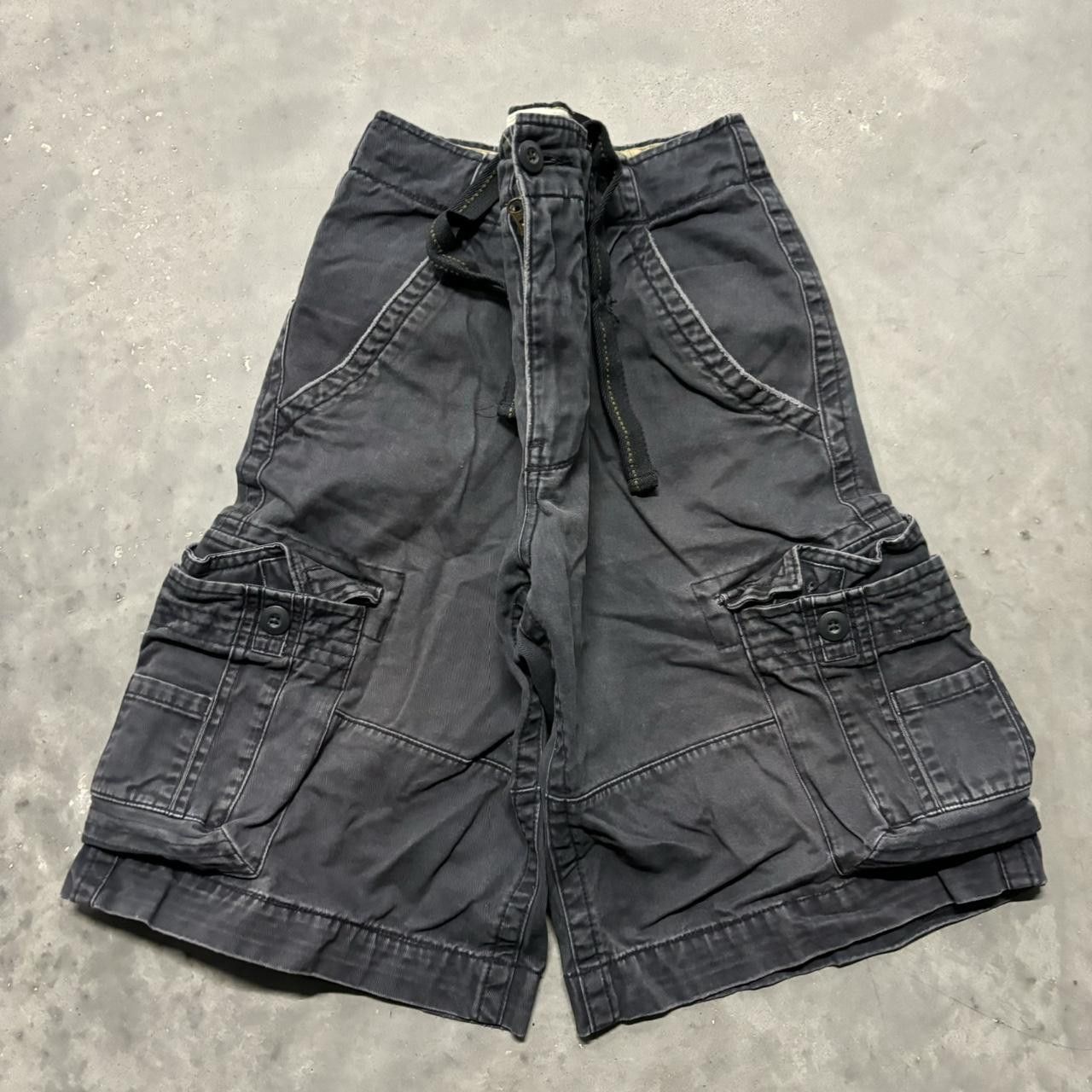 Japanese Brand × Vintage Crazy Vintage Y2K/2000s Baggy Faded Navy Blue Skater Style Cargo Shorts! Size US 36 / EU 52 - 1 Thumbnail