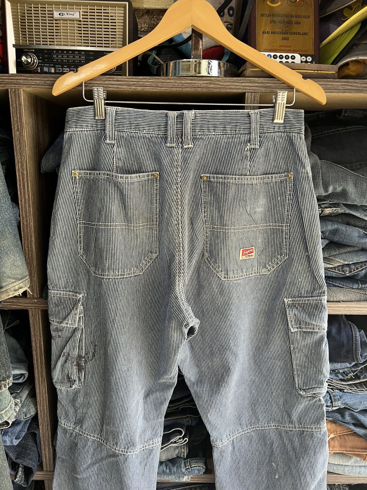 Japanese Brand 🔥Vintage Dogman Hickory Stripe Cargo Work Pant Size US 31 - 12 Thumbnail