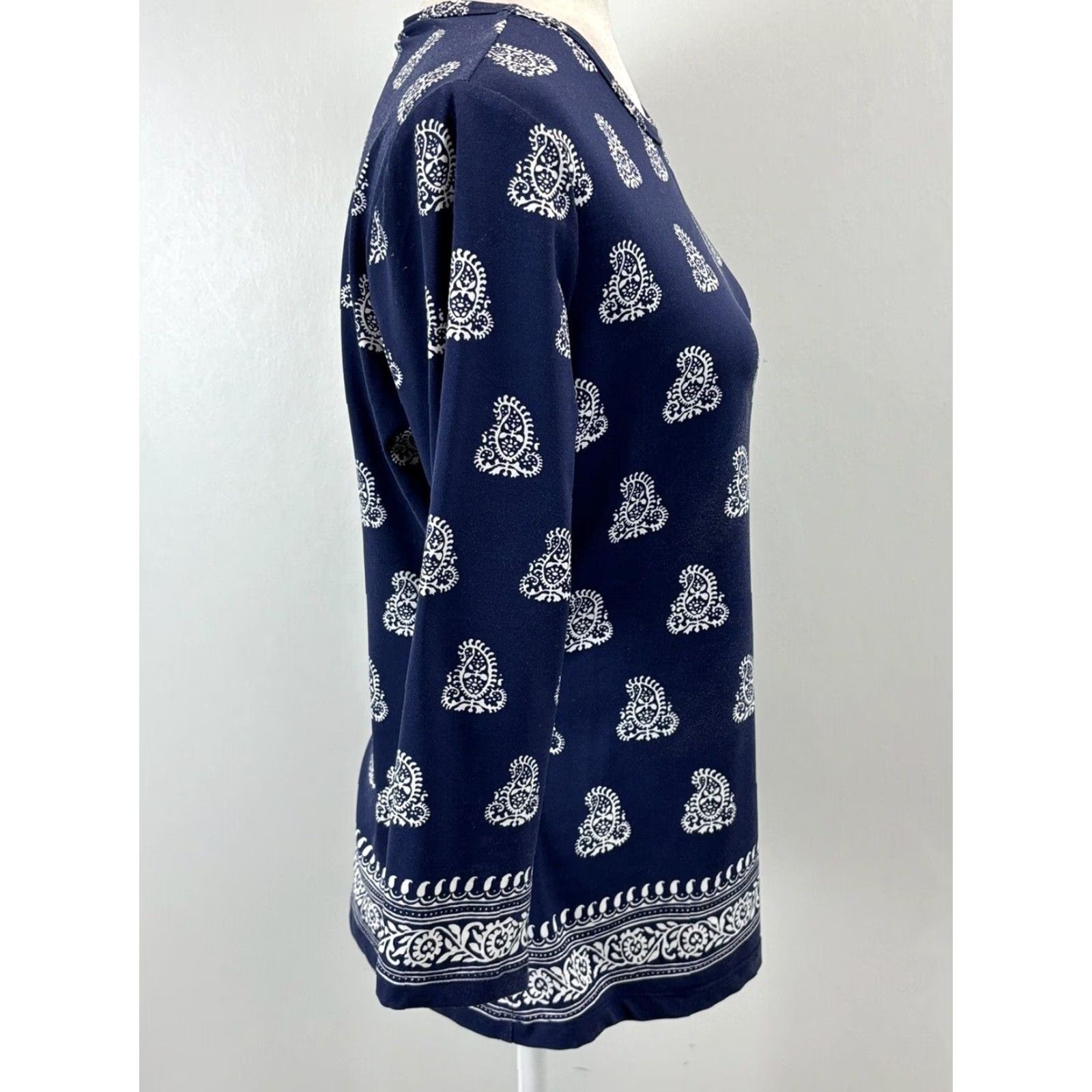 J.McLaughlin J. McLaughlin Women's Paisley Catalina Cloth Shirt Medium Navy Blue Casual Size M / US 6-8 / IT 42-44 - 4 Thumbnail
