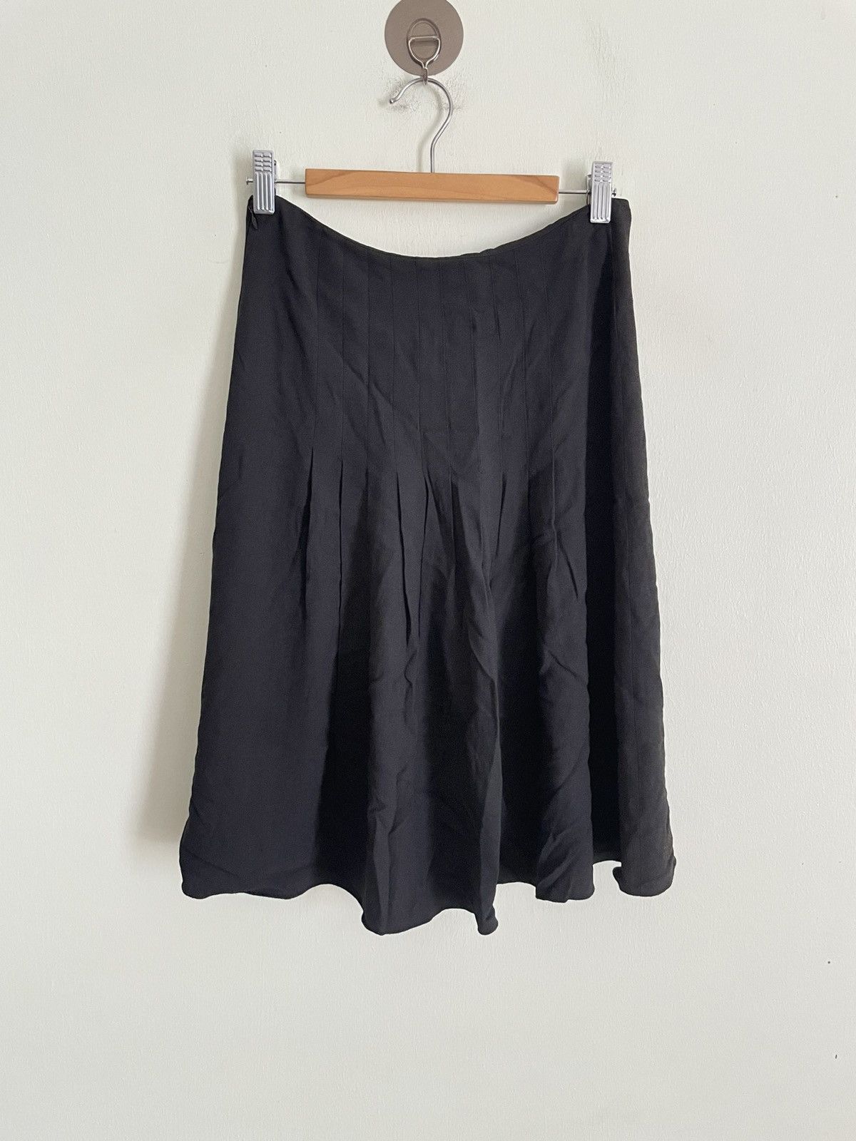 Prada Prada Skirt Size 26" / US 2 / IT 38 - 2 Thumbnail