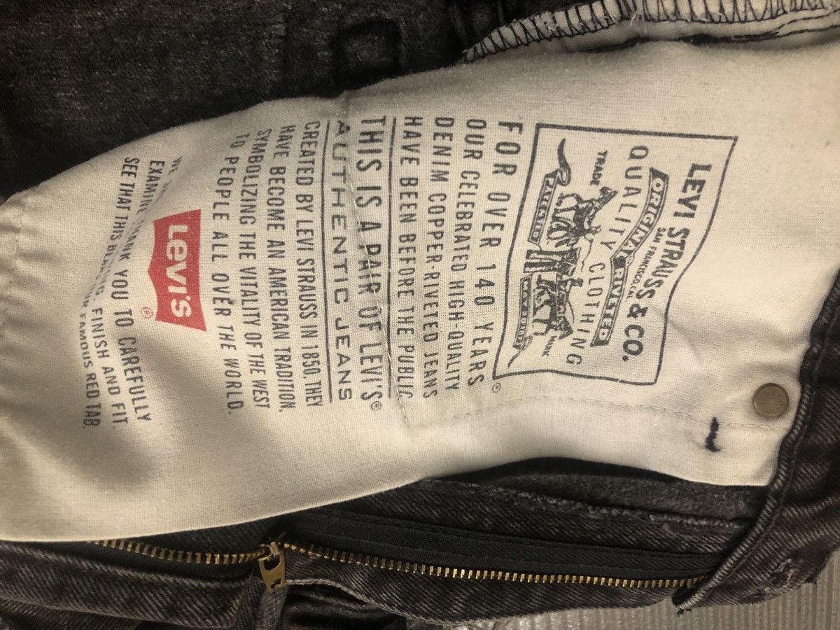 Levi's Levi's 🇺🇸 550 black cutoff shark bite daisy dukes vintage 26 Size 26" / US 2 / IT 38 - 8 Thumbnail
