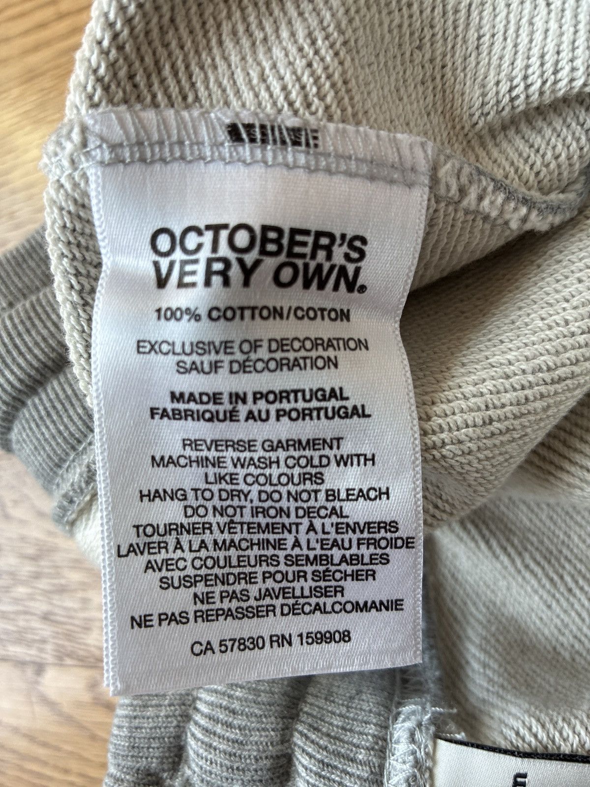 October's Very Own OVO Drake Essentials Sweatshorts Sz XXL Heather Grey Mens Size US 38 / EU 54 - 9 Thumbnail