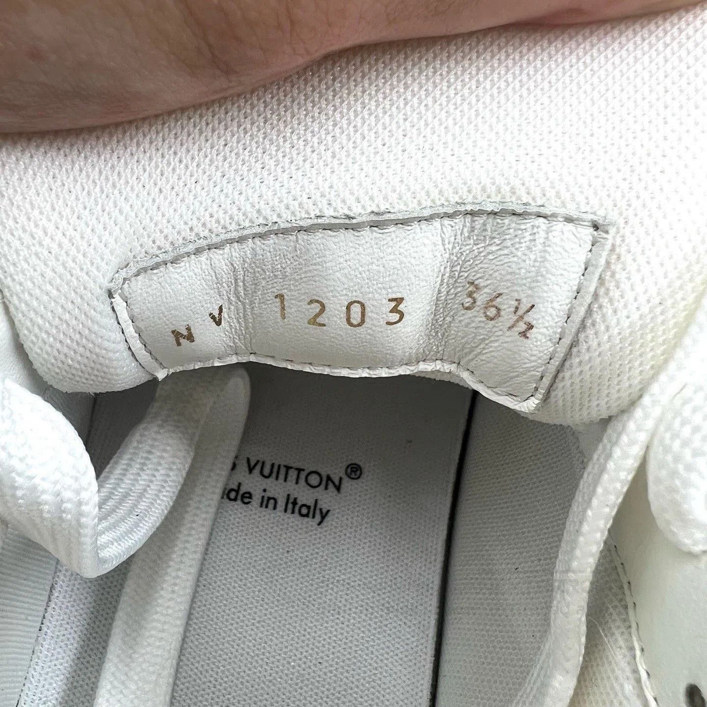 Louis Vuitton Louis Vuitton Trainer White Sneaker. Size US 5.5 / IT 35.5 - 5 Thumbnail