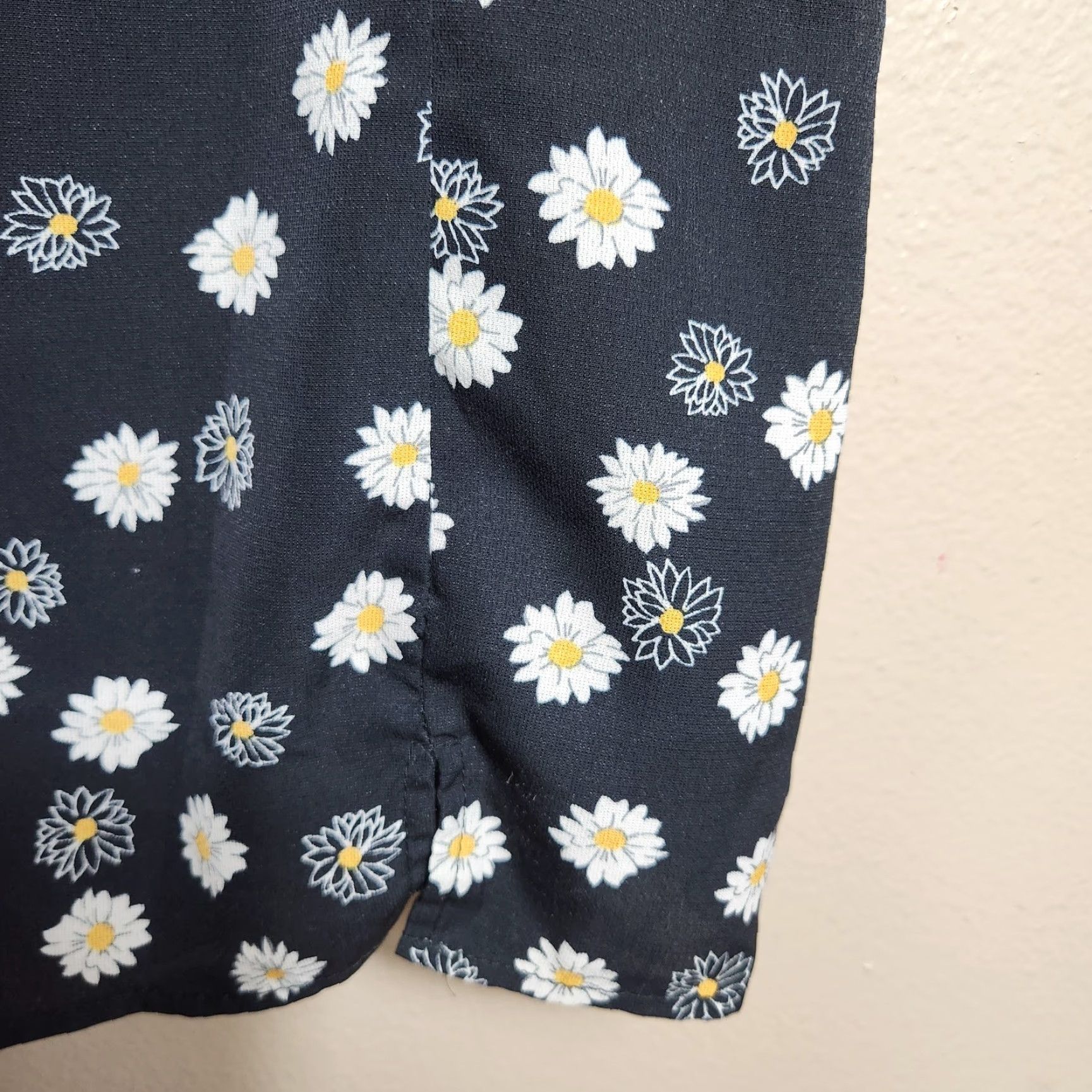 Vintage BP Womens |M| Daisy Floral Tie Front Milkmaid Puff Sleeve Sweetheart Mini Dress Size M / US 6-8 / IT 42-44 - 4 Thumbnail