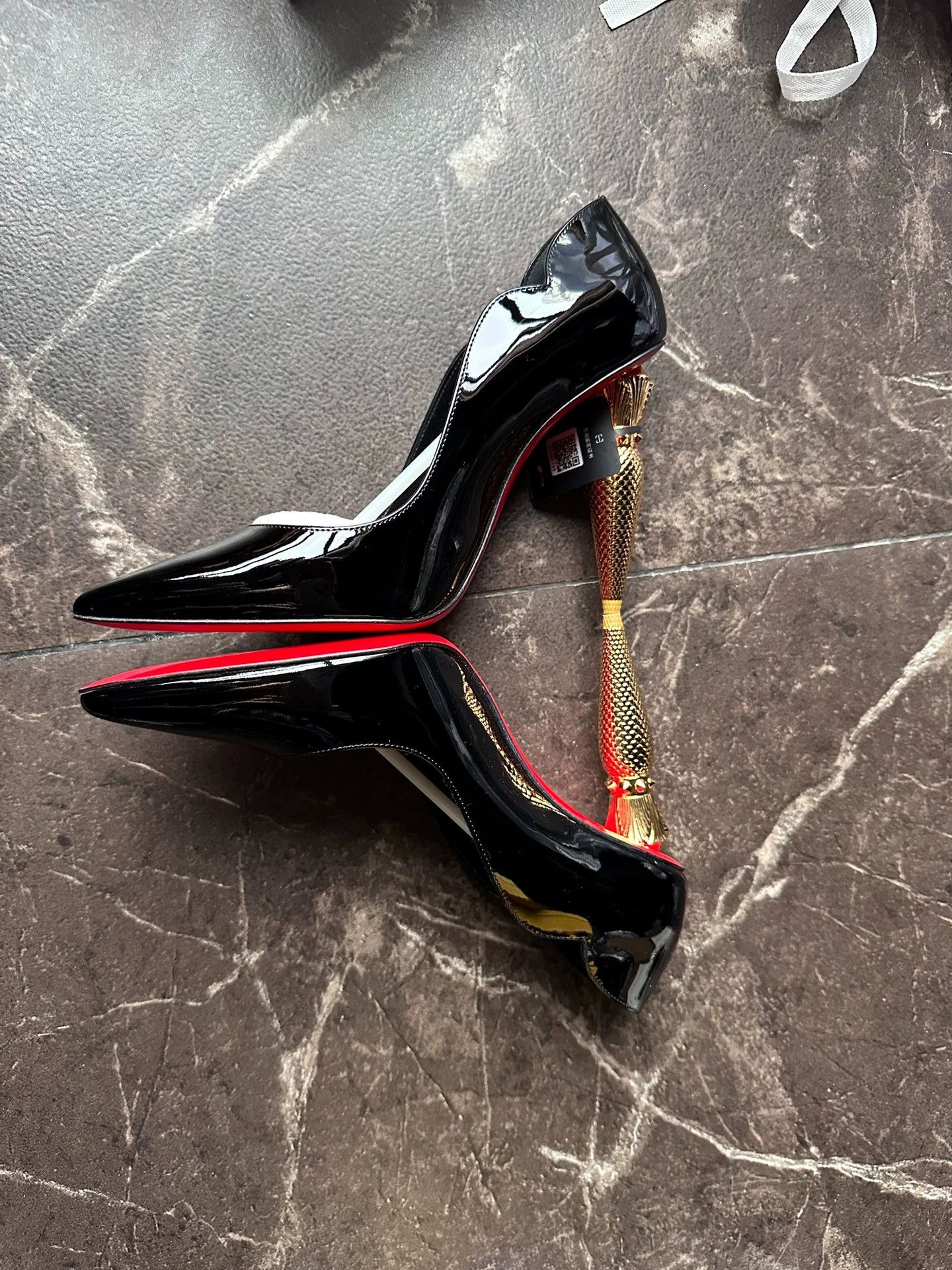 Christian Louboutin Christian Louboutin Lipstick-Shaped Heel Black Patent Leather 36 Size US 5.5 / IT 35.5 - 2 Thumbnail