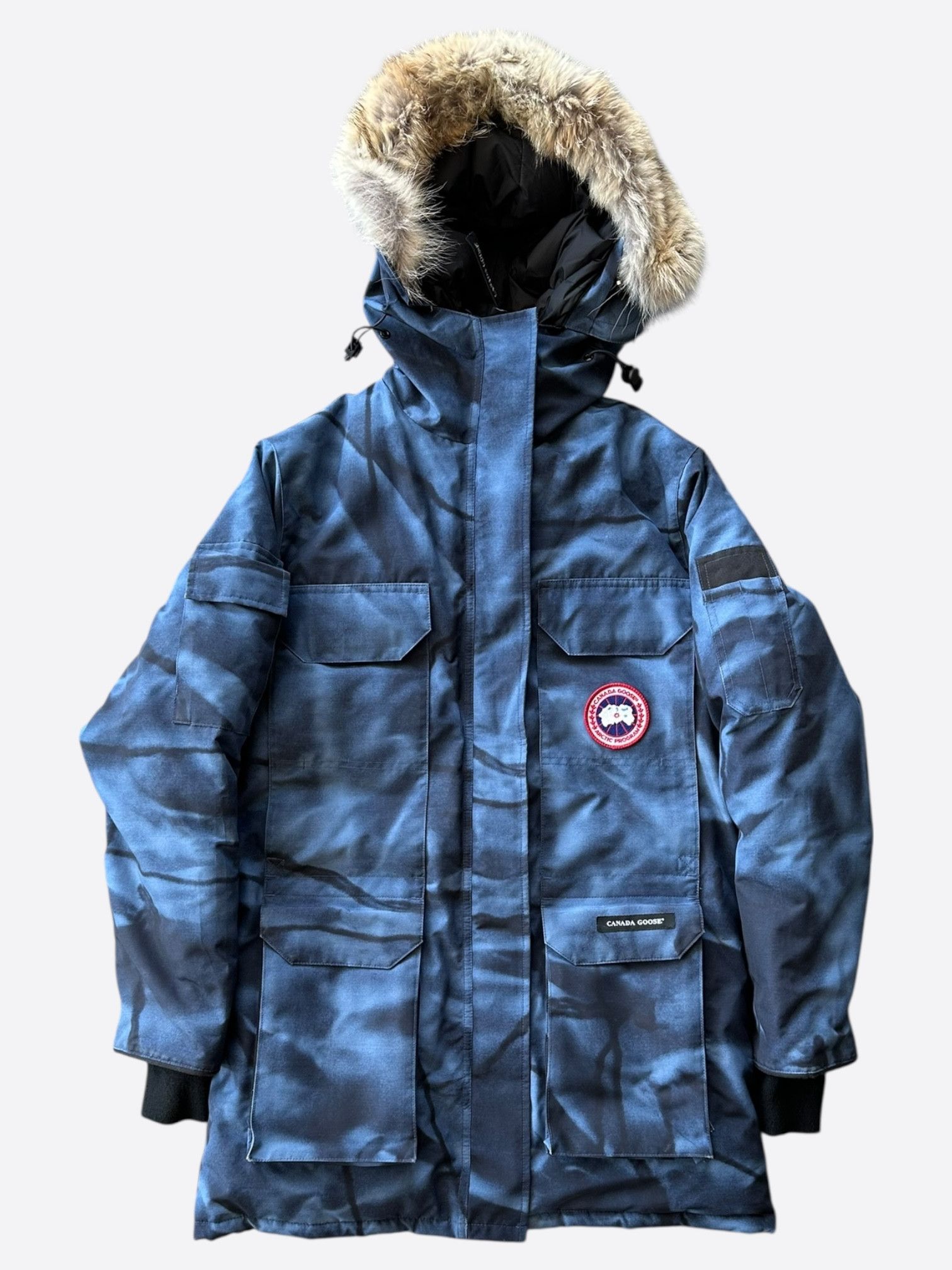 Canada Goose Canada Goose Abstract Camo Expedition Women's Jacket Size US M / EU 48-50 / 2 - 1 Thumbnail