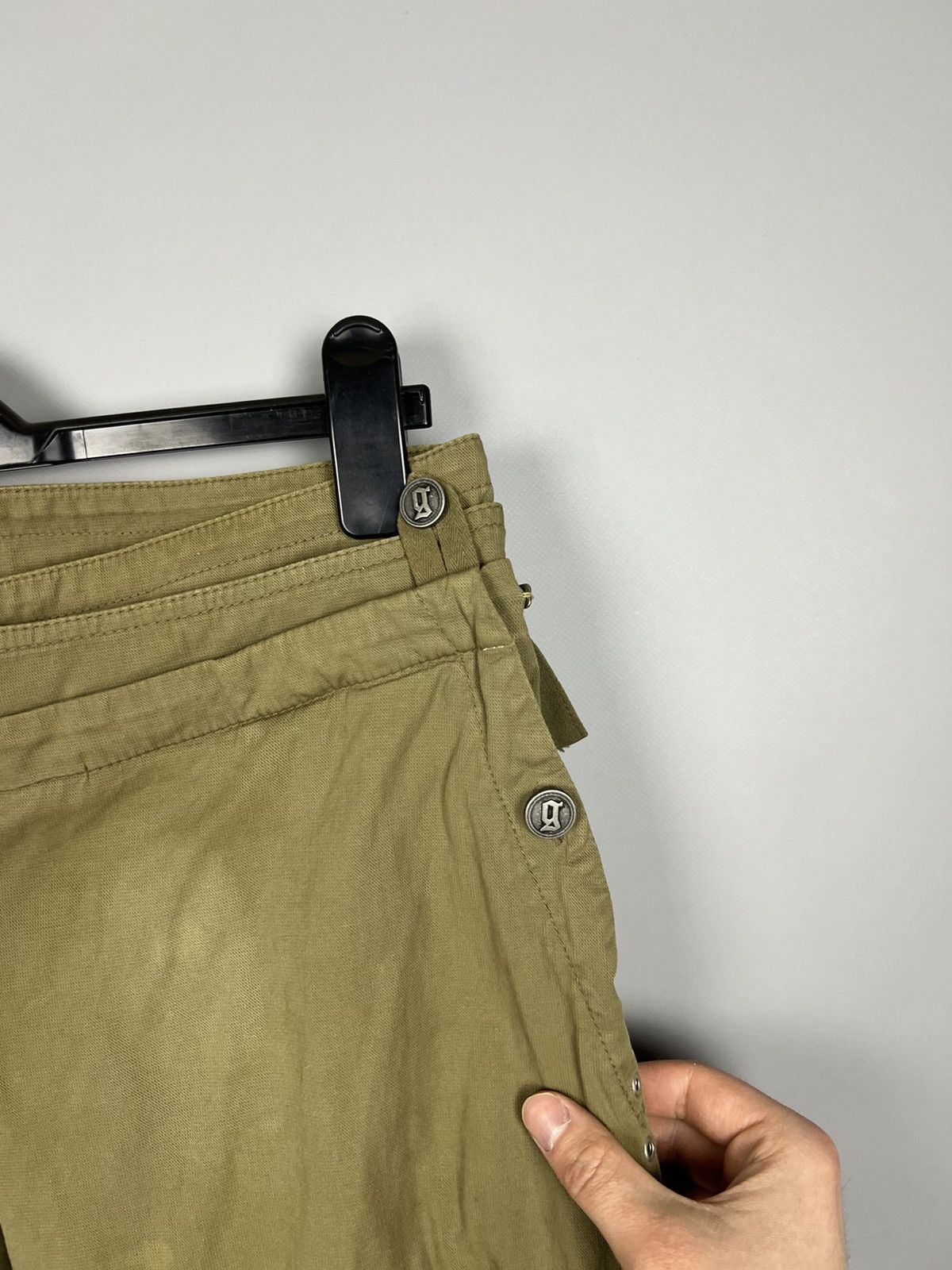 John Galliano Vintage John Galliano Cargo Khaki Pants Size 30" / US 8 / IT 44 - 14 Thumbnail