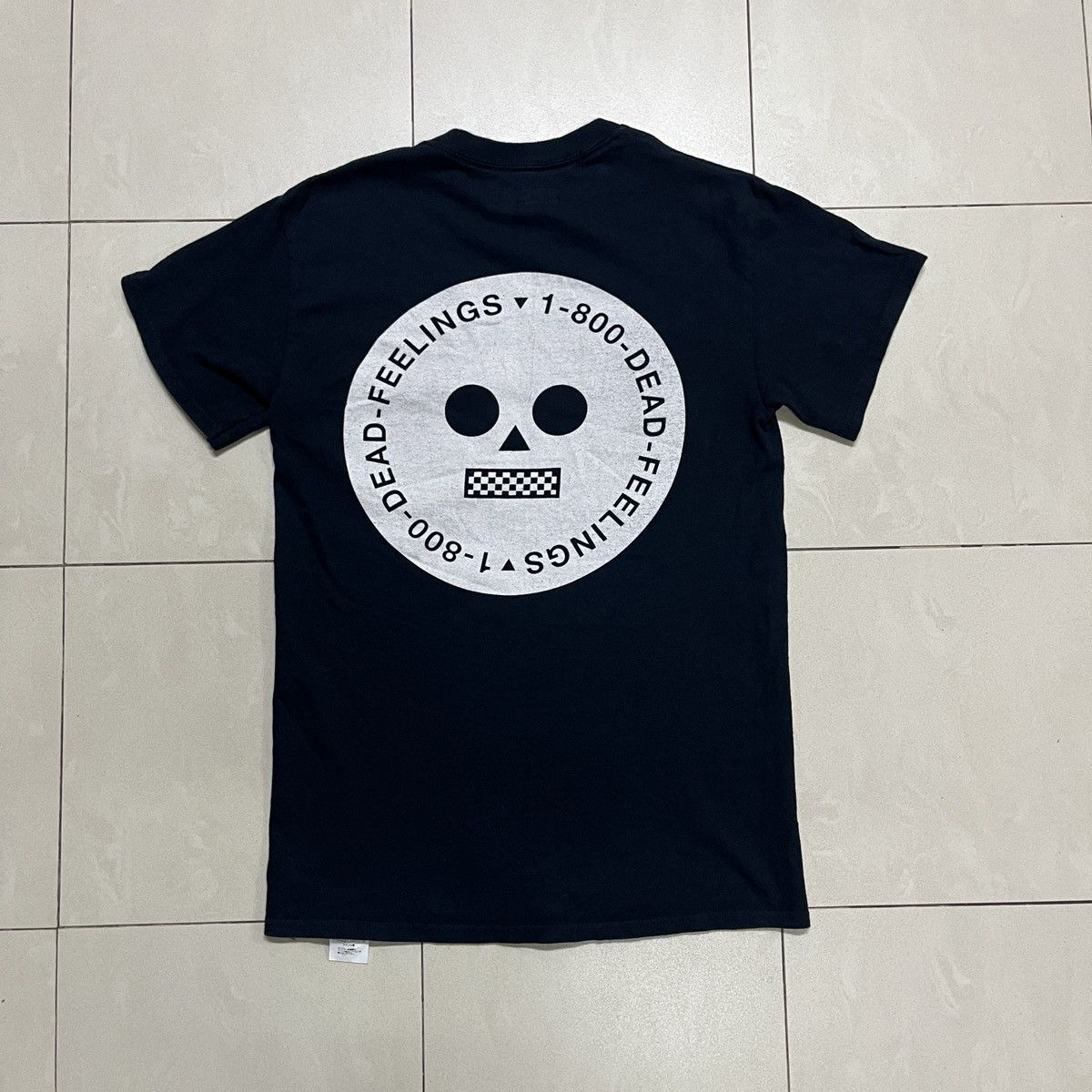 Japanese Brand × Nepenthes Rare Dead Feelings Nepenthes T Shirt Size US S / EU 44-46 / 1 - 6 Thumbnail