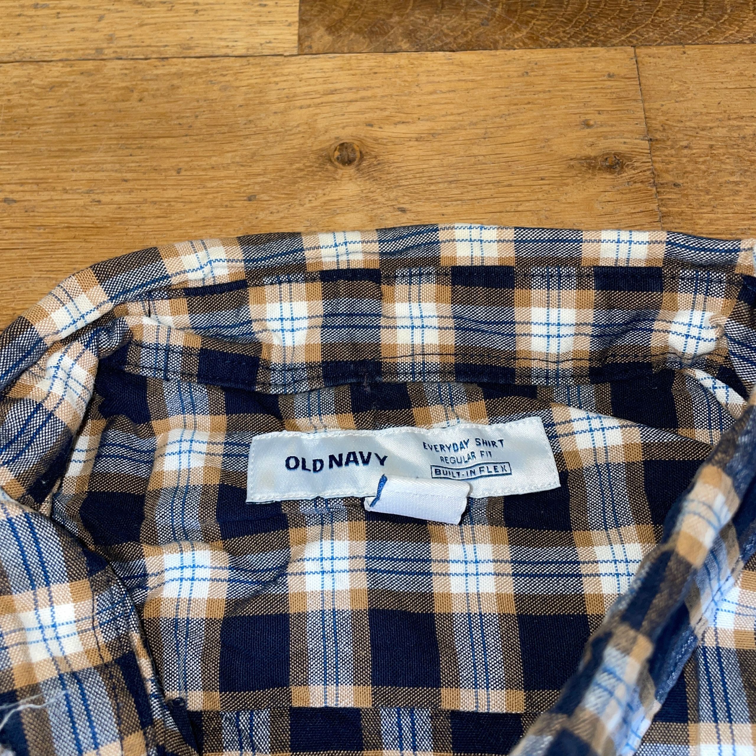 Old Navy OLD NAVY MEN'S LONG SLEEVE CHECK SHIRT SIZE .L Size US L / EU 52-54 / 3 - 2 Thumbnail