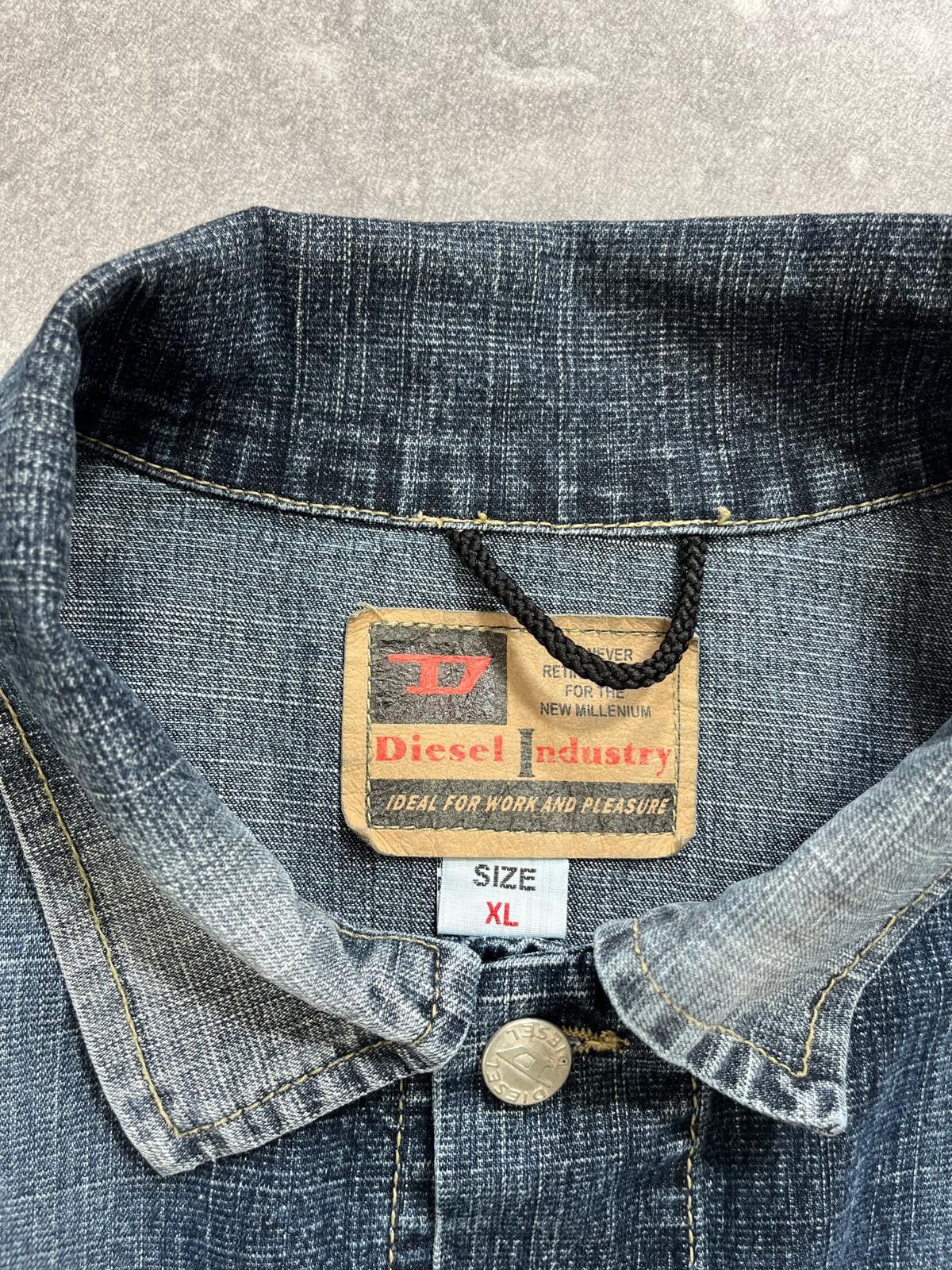 Diesel Archive Diesel Denim Jacket 00s Italy Luxury Vintage Retro Size US L / EU 52-54 / 3 - 5 Thumbnail