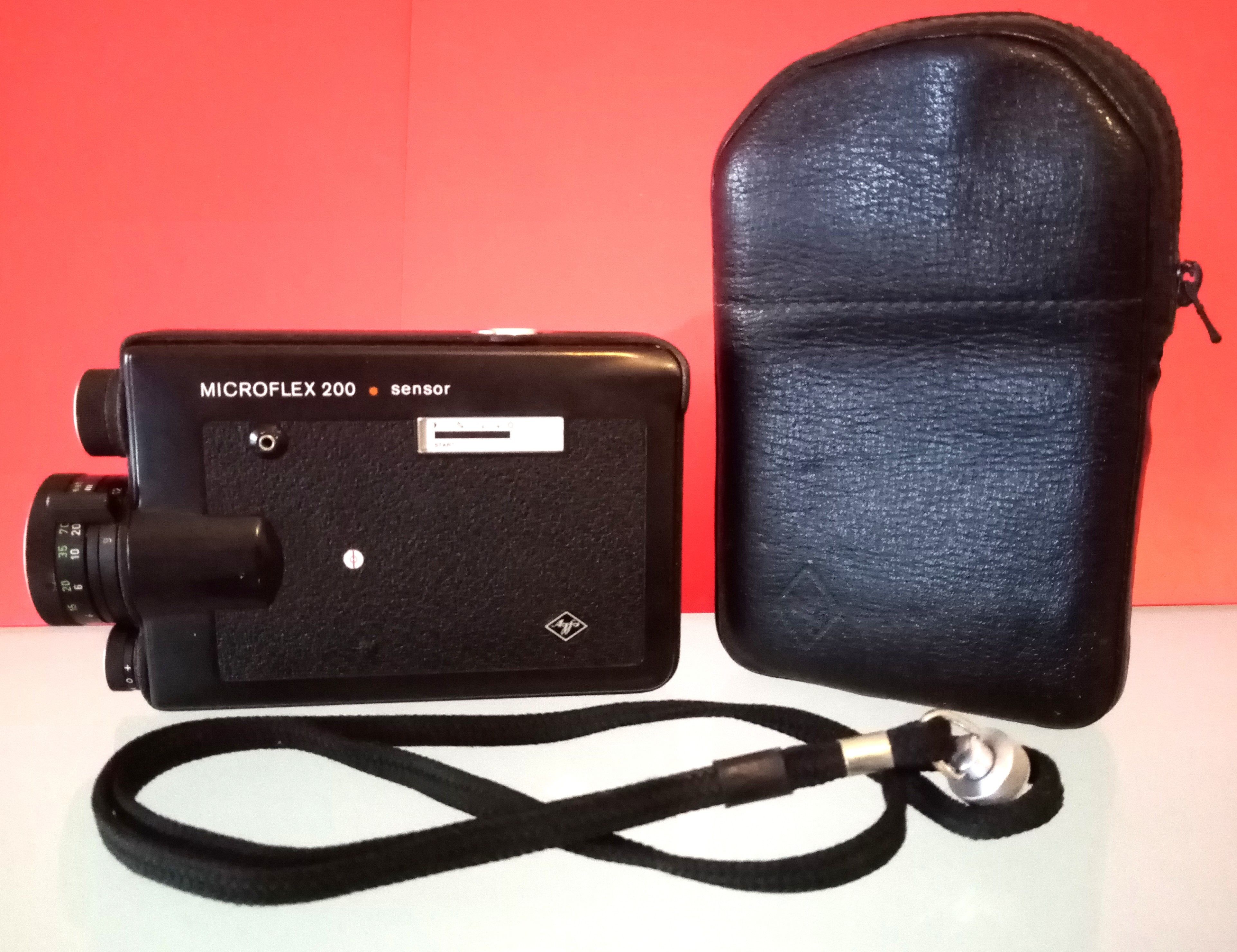 Vintage Design // Agfa Microflex 200 - Super 8 movie Camera