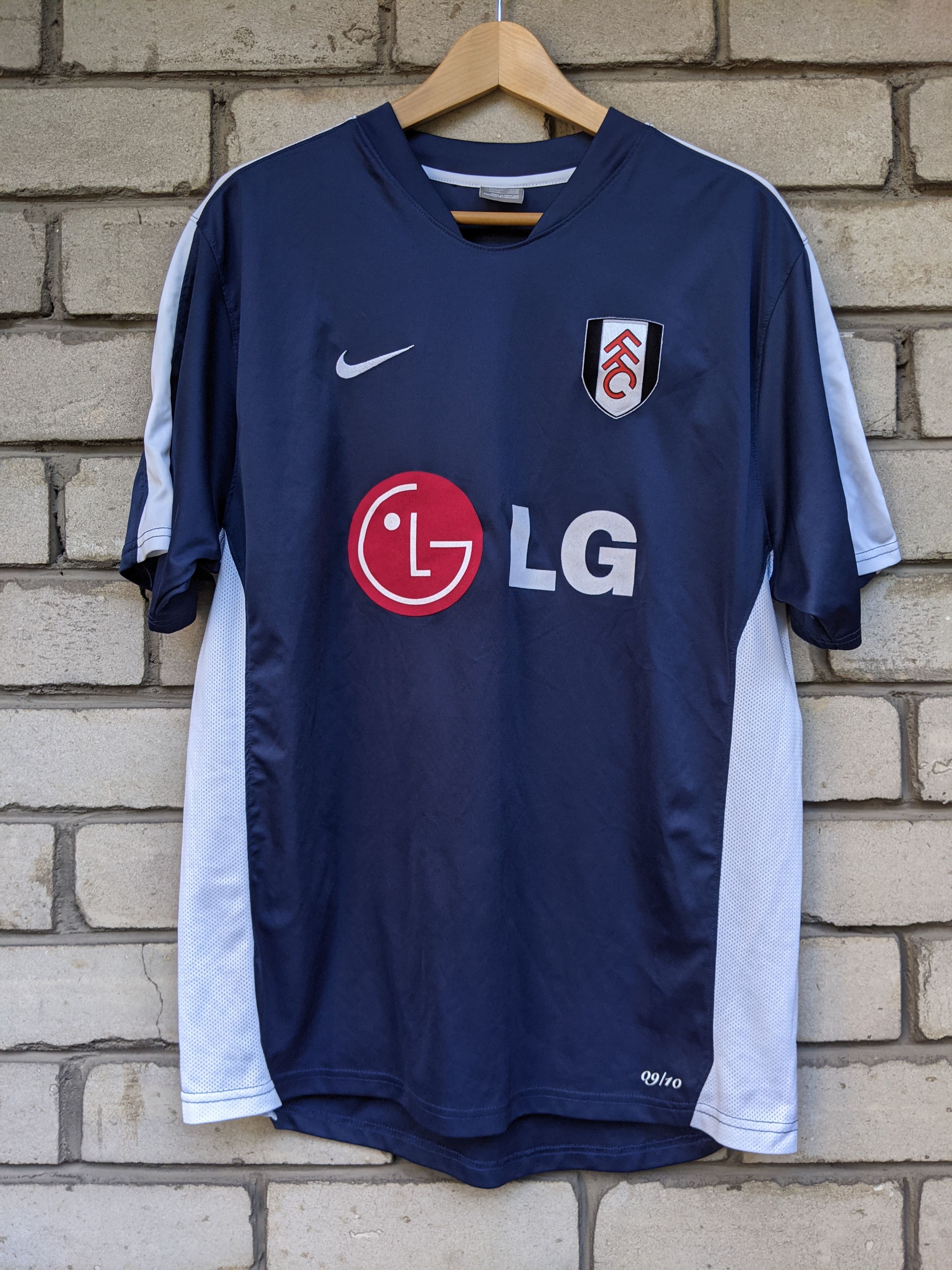 Nike Nike Fulham Third Jersey 2009 / 2010 Shirt Vintage LG Soccer Size US L / EU 52-54 / 3 - 1 Thumbnail