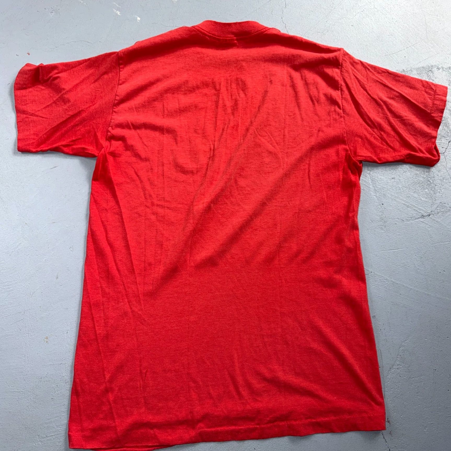 Vintage VINTAGE California 80s VTG T Shirt Graphic 1980s Red Classic Grid Design Text Typography XL Men Short Sleeve Crew Neck Cotton Gildan 5000 Size US XL / EU 56 / 4 - 7 Thumbnail