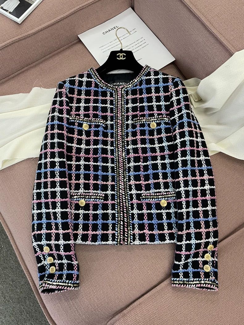Chanel Chanel Colorful plaid tweed four-pocket jacket Size XS / US 0-2 / IT 36-38 - 1 Thumbnail