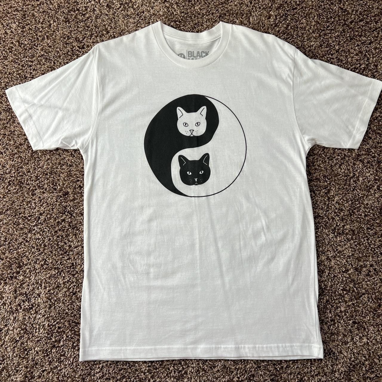 Urban Outfitters Hot Topic Yin Yang Cat Shirt Size US M / EU 48-50 / 2 - 1 Thumbnail