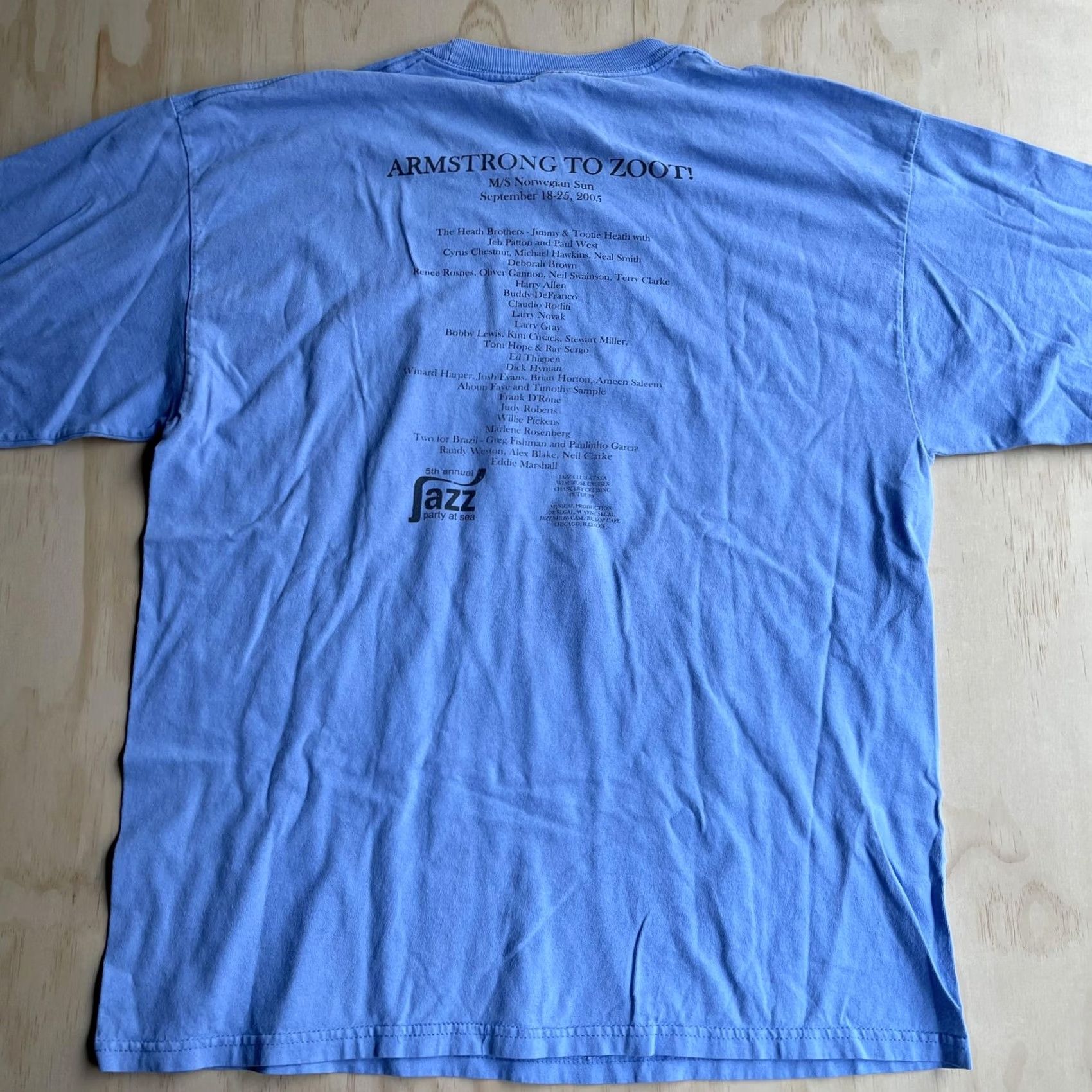 Gildan Vintage Jazz Floats Alaska Cruise 2005 Mens XL Blue Long Sleeve T-Shirt Gildan Ultra Cotton Heavyweight Crew Neck Graphic Print T-Shirt Size US XL / EU 56 / 4 - 6 Thumbnail