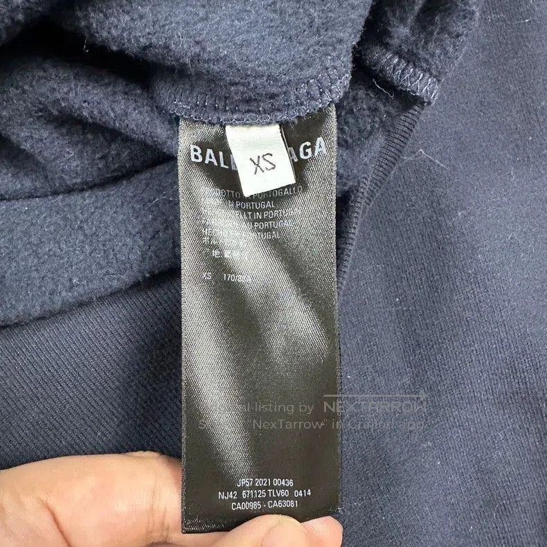 Balenciaga Balenciaga Manchester United Embroidered Sweatshirt. Size US XS / EU 42 / 0 - 5 Thumbnail
