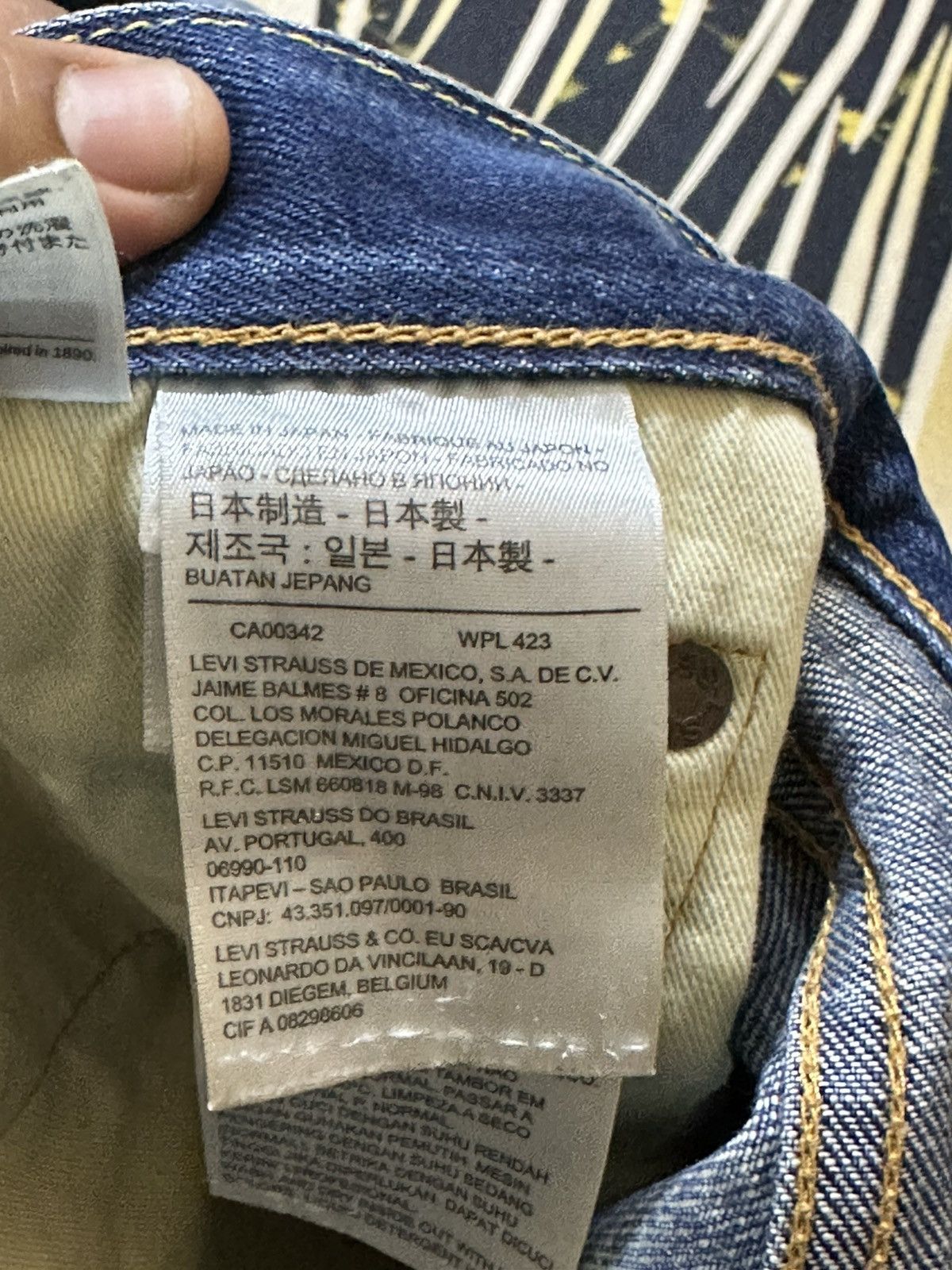 Levi's Vintage Clothing Vintage Levi’s 501 T Mudwash Whiskers Distressed Denim Size US 30 / EU 46 - 8 Thumbnail