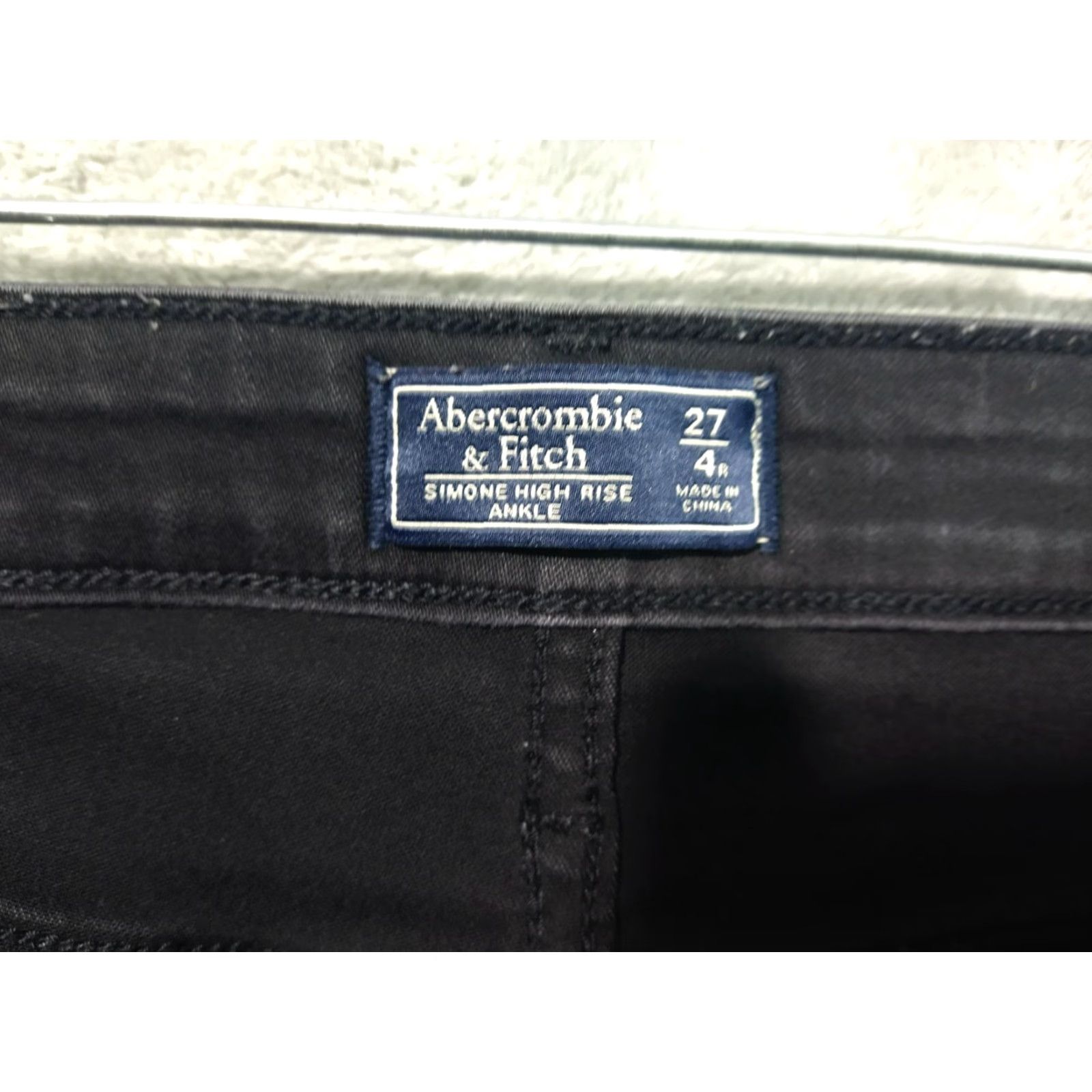 Abercrombie & Fitch Abercrombie & Fitch Jeans Womens 4 Black Denim Simone High Rise Ankle Stretch 90s City Preppy Womens Jeans Black Denim Stretch 5-Pocket Design Size 27" / US 4 / IT 40 - 6 Thumbnail