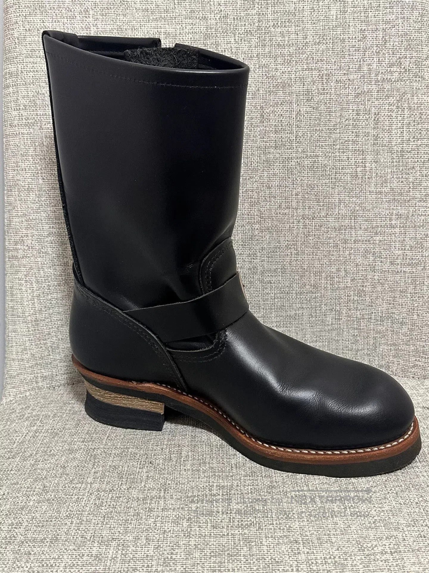 Red Wing Red Wing 2268 Engineer Boots. Size US 7 / EU 40 - 4 Thumbnail