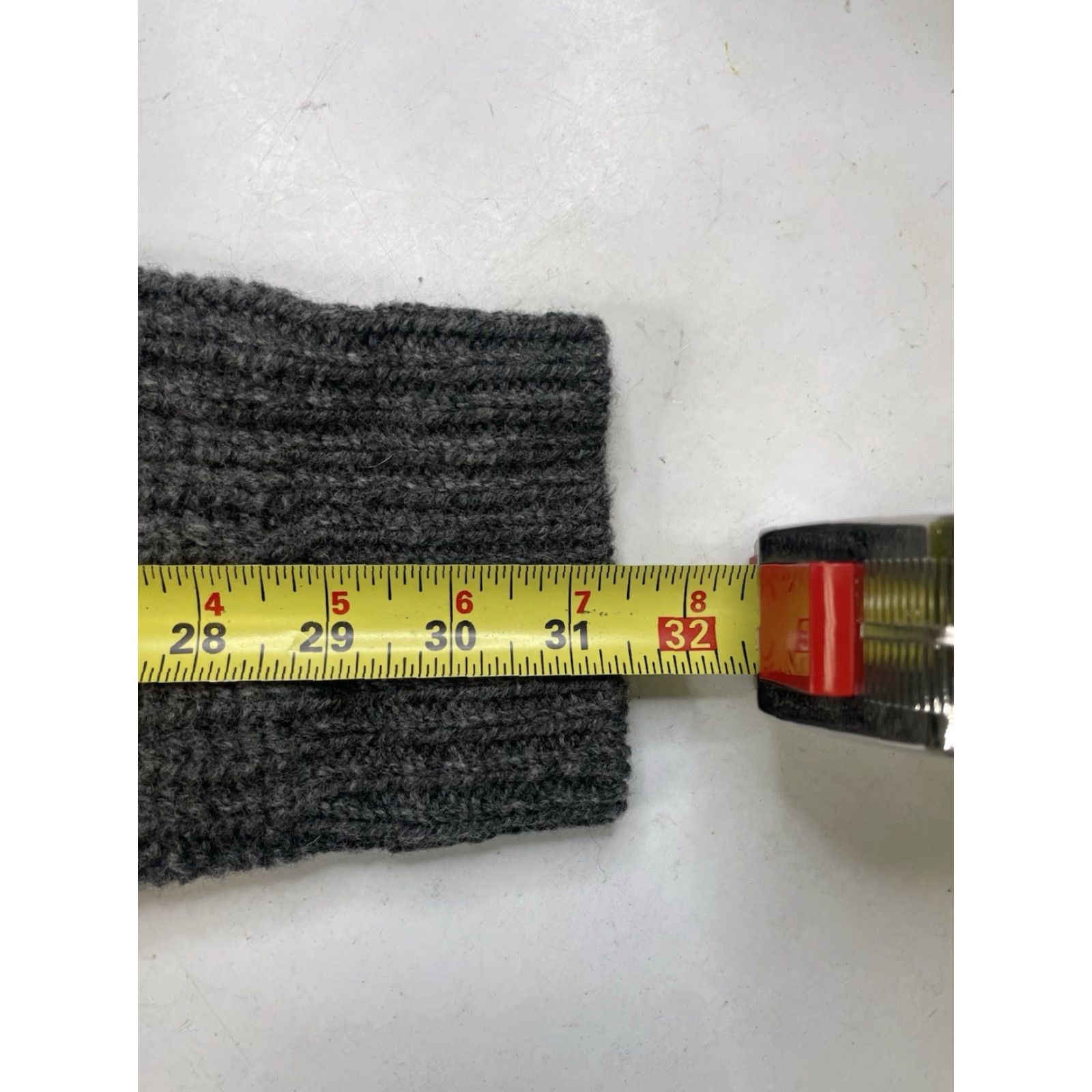 Vintage L.L. Bean Sweater Cardigan Mens Medium Gray Button Front Pocket Knit 100% Lambs Wool Regular Knit Style Outdoor Size US M / EU 48-50 / 2 - 4 Thumbnail