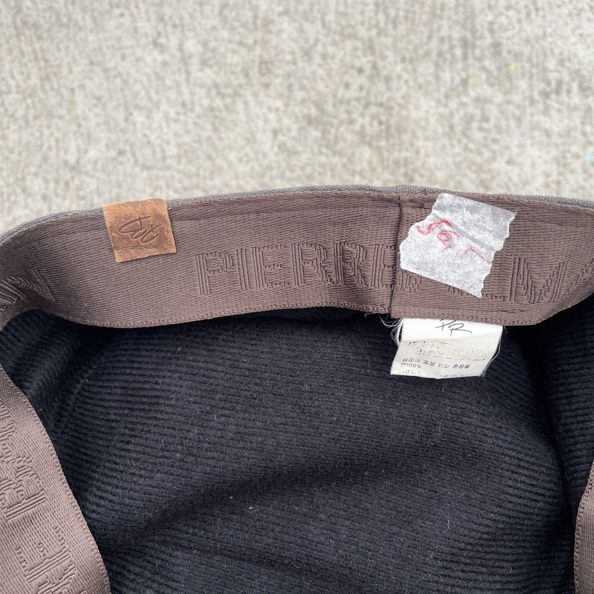Balmain × Pierre Balmain ARCHIVE🔥 Balmain Paris flatcap with unique design Size 32 - 12 Thumbnail