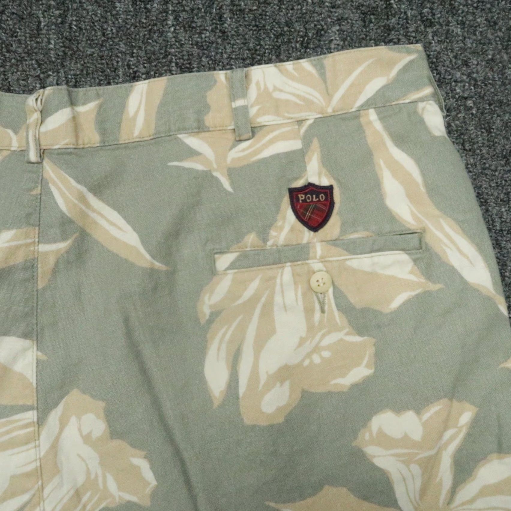 Polo Ralph Lauren VINTAGE Polo Ralph Lauren Chino Shorts Mens 36 Green Floral Casual Golf USA Size US M / EU 48-50 / 2 - 5 Thumbnail