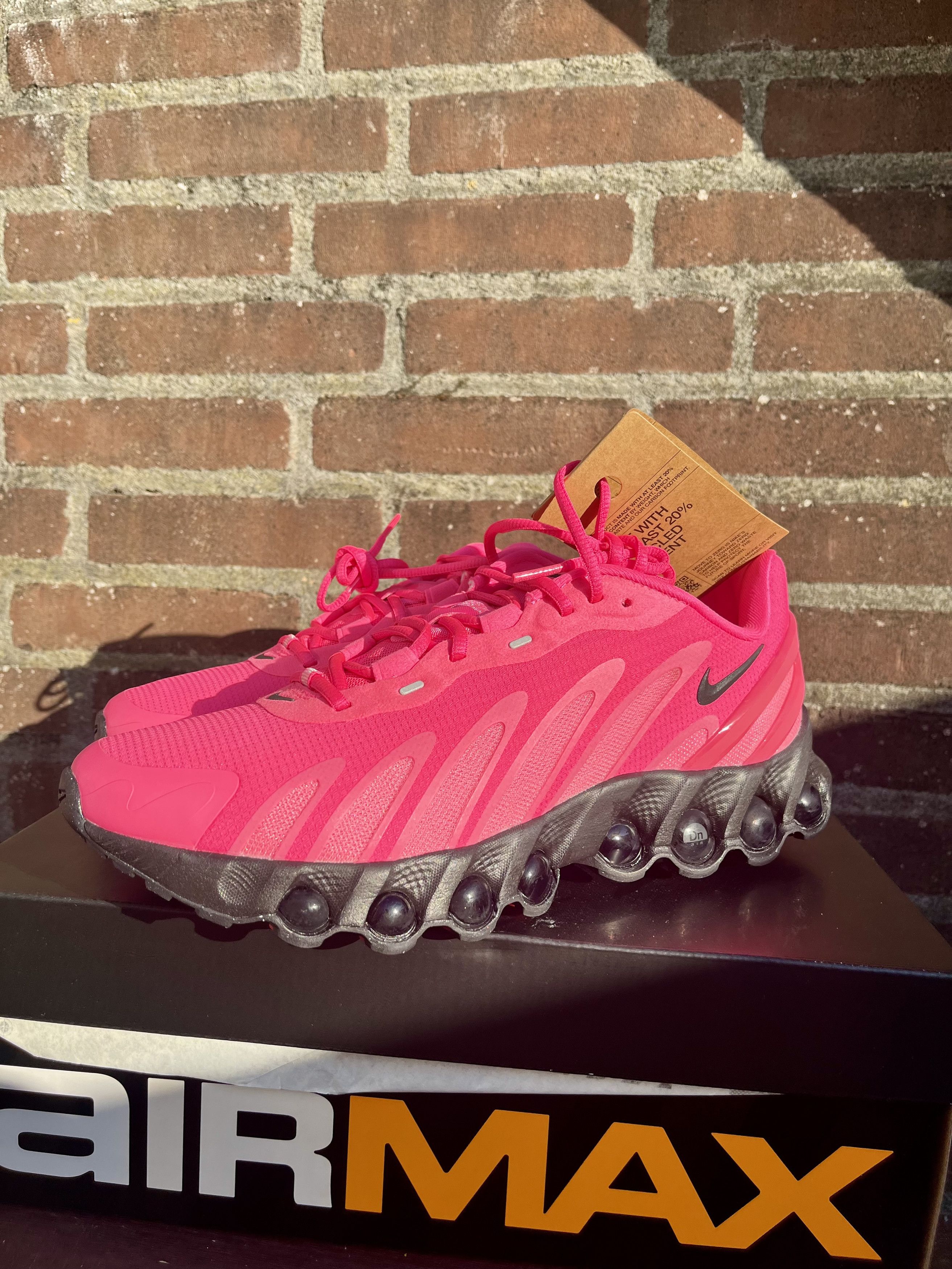 Nike air max dn8 hyper pink 9.5 43 running fitness Size US 9.5 / EU 42-43 - 2 Thumbnail