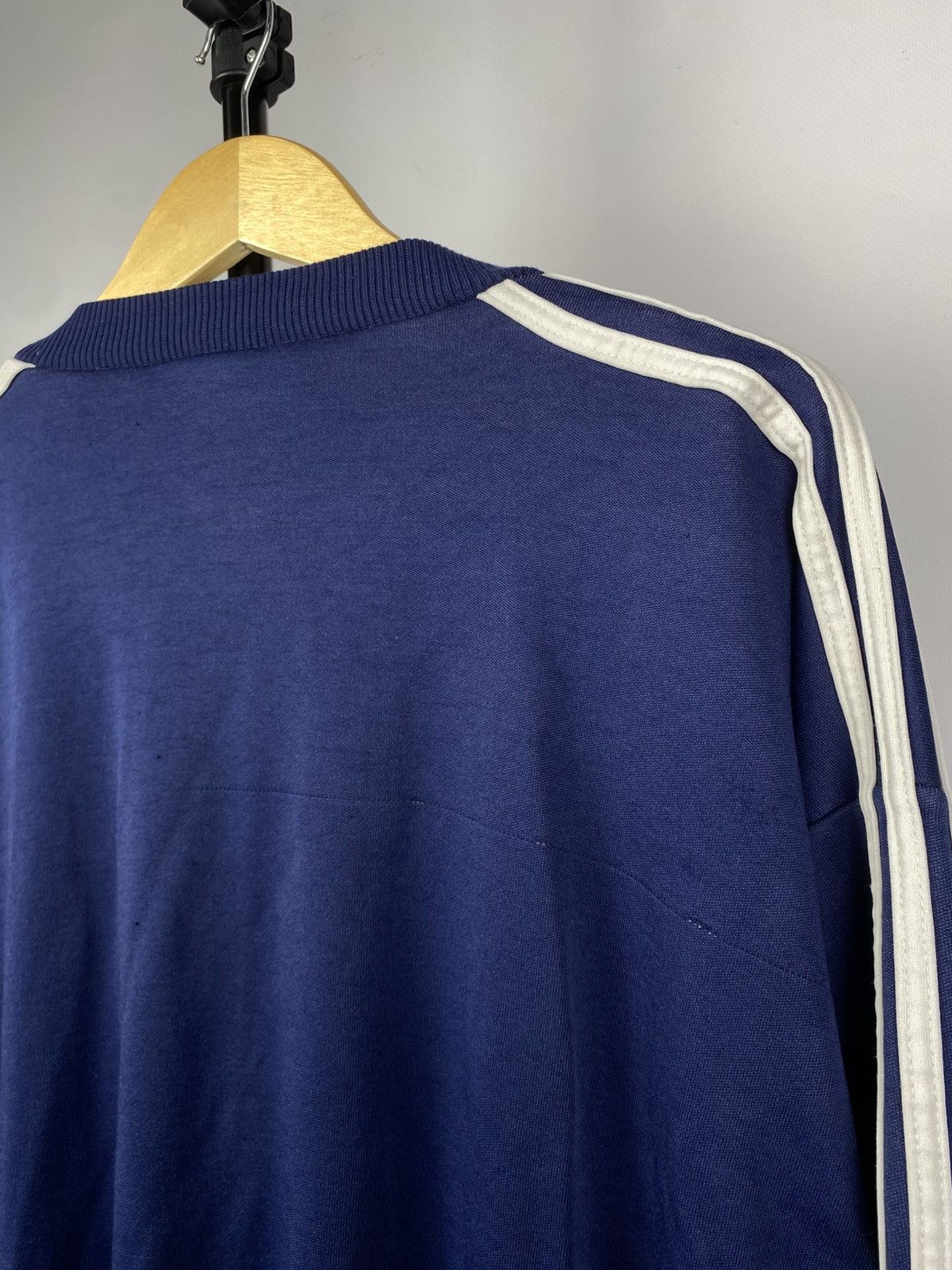Adidas × Vintage Vintage Adidas Faded Big Logo Sweatshirt Rare Y2K Germany Size US L / EU 52-54 / 3 - 11 Thumbnail