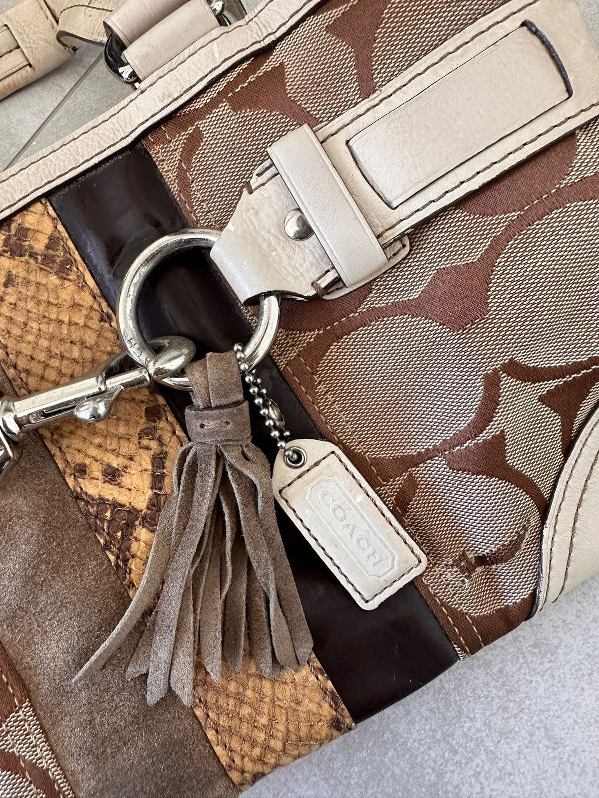 Coach Coach Legacy Patchwork Signature Shoulder Bag Size ONE SIZE - 2 Thumbnail