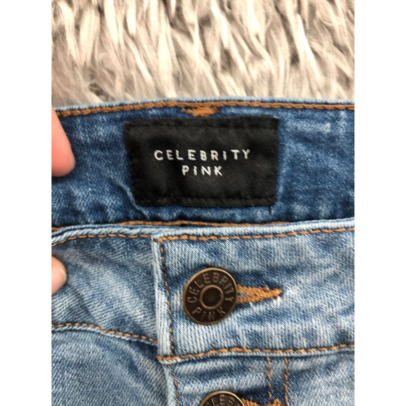 Vintage Celebrity Pink Cut-off Shorts Junior Size 5 High Rise Dark Wash Blue Denim Jean Women Casu al Casual Womens Jeans Size 27" / US 4 / IT 40 - 6 Thumbnail