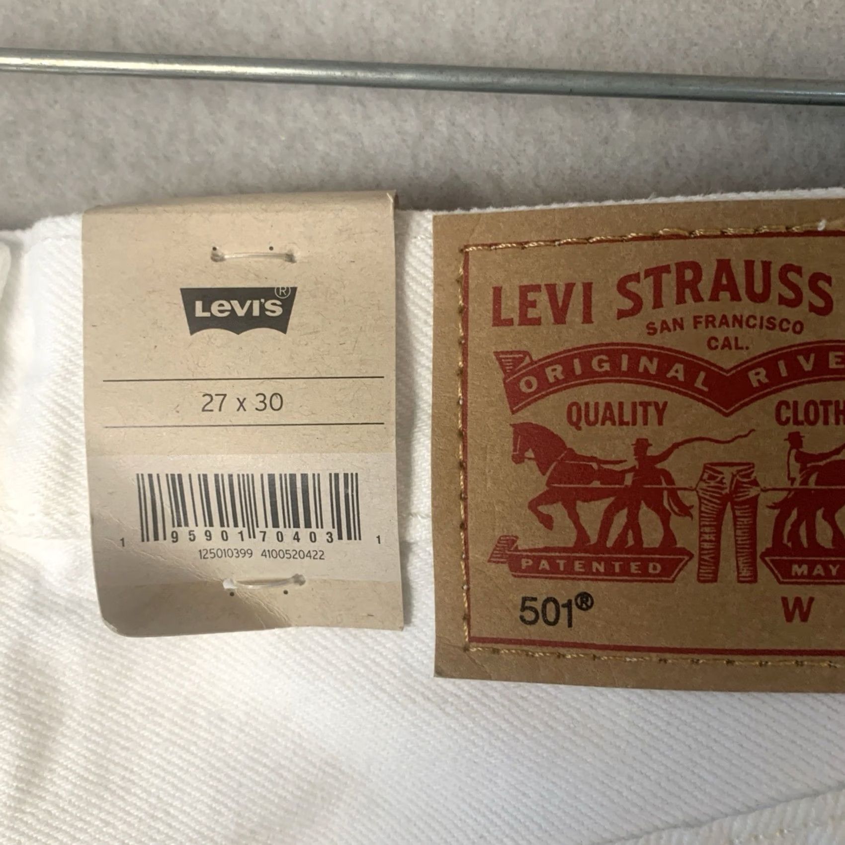 Levi's VINTAGE Levi's 501 Jeans Women 27x30 White Original Hi Rise Distressed Raw Hem Grunge Jeans Size 27" / US 4 / IT 40 - 3 Thumbnail