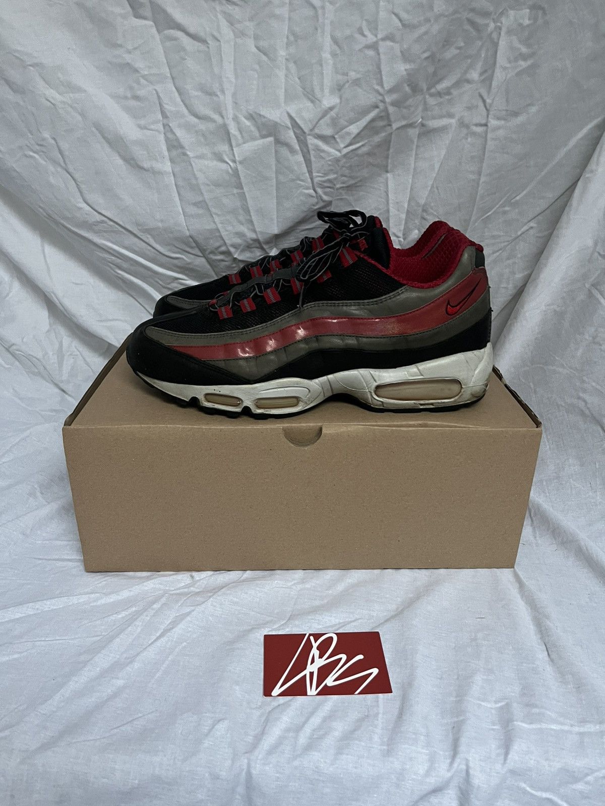 Nike Air Max 95 Premium « Black Varsity Red »🍷