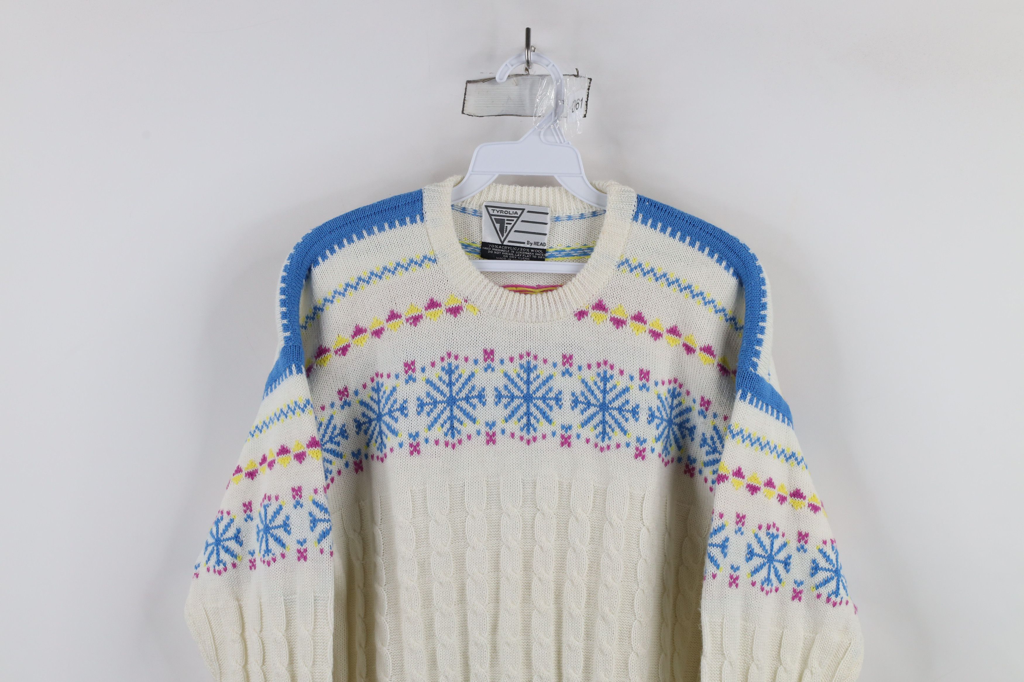 Vintage Vintage 70s 80s Streetwear Fair Isle Snowflake Knit Sweater Size M / US 6-8 / IT 42-44 - 2 Thumbnail