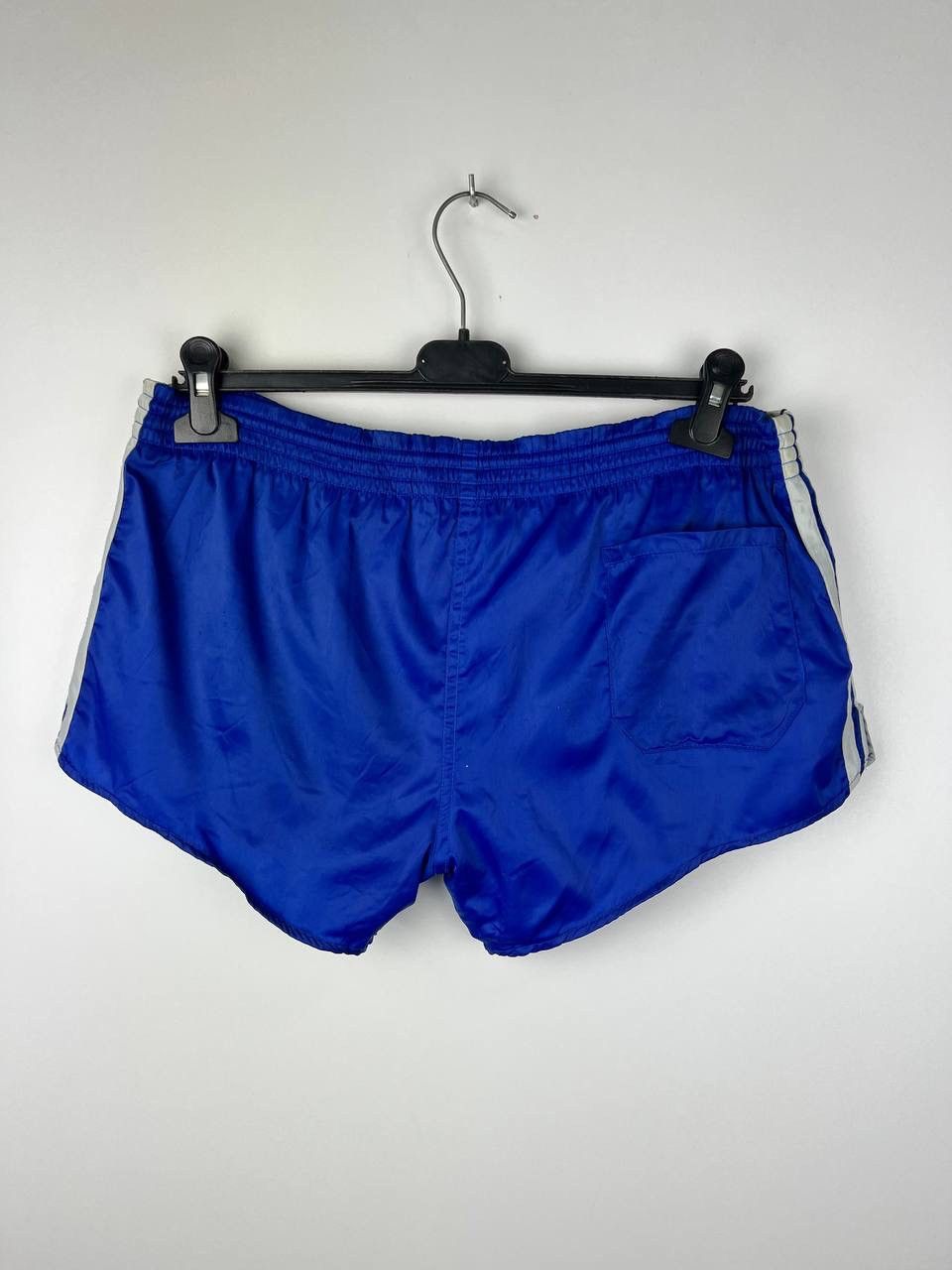 Vintage Adidas 90s vintage shorts size M/32 Size US 32 / EU 48 - 2 Thumbnail