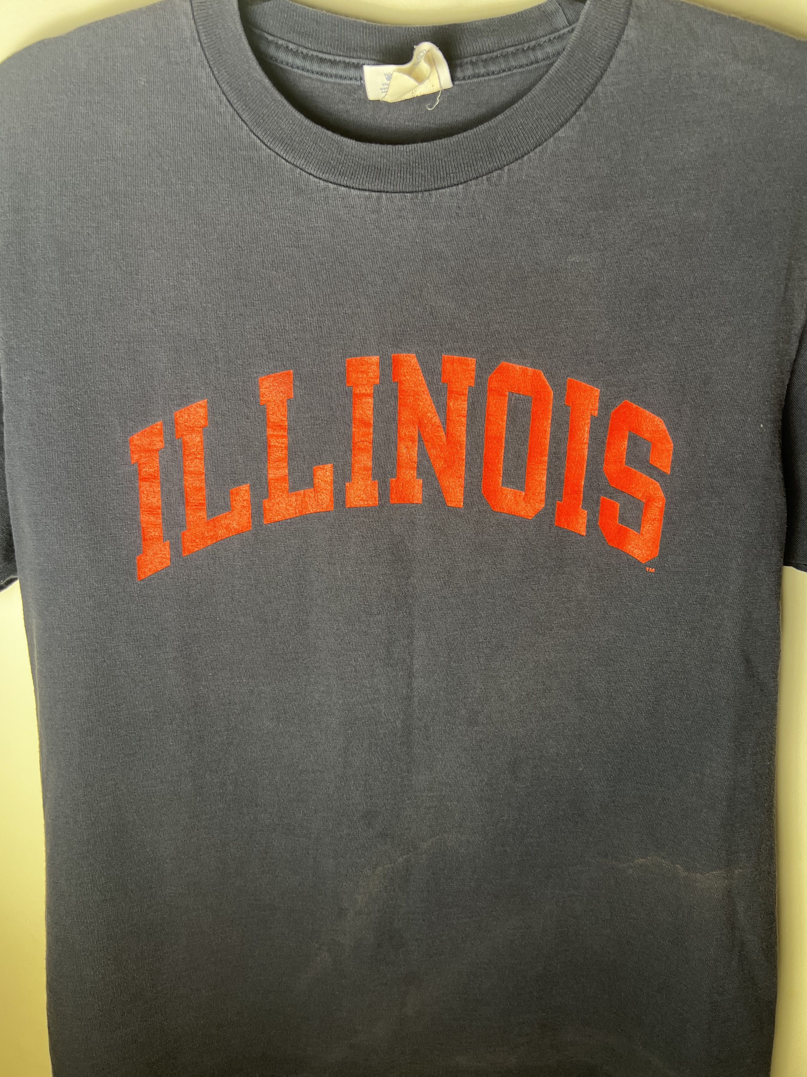 Vintage Vintage Champion Illinois State Pride Sportswear Graphic Tee Size US M / EU 48-50 / 2 - 2 Thumbnail