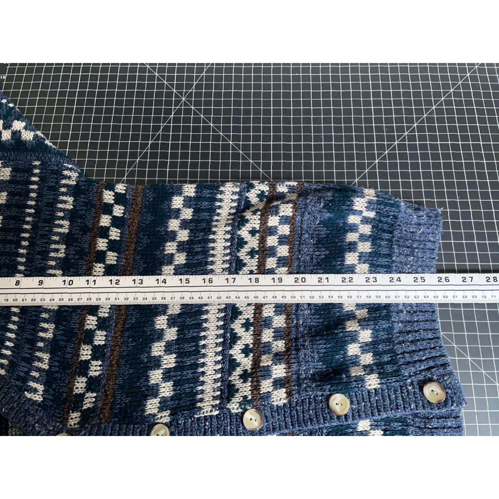 Vintage VINTAGE David Taylor Cardigan Sweater Men’s Medium Blue Geometric Knit 90s Vintage Casual Mens Size US M / EU 48-50 / 2 - 6 Thumbnail